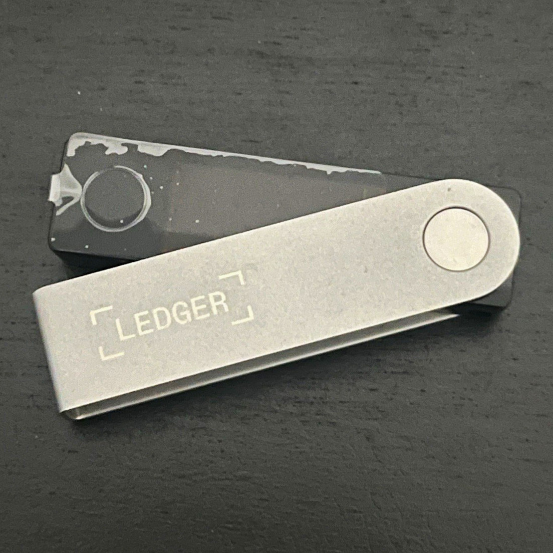 Ledger Nano S USB Hardware Wallet Crypto Device with Protective Case