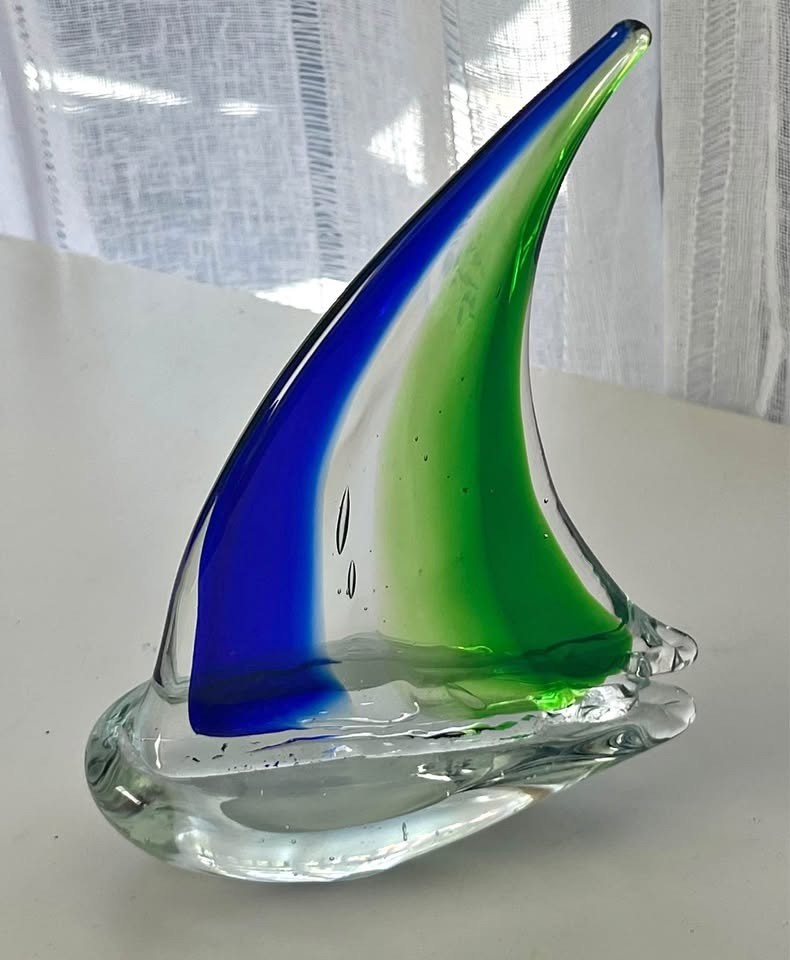 Handcrafted mouth blown Style Glass Sailing Boat Handcrafted mouth blown Style Glass Sailing Boat