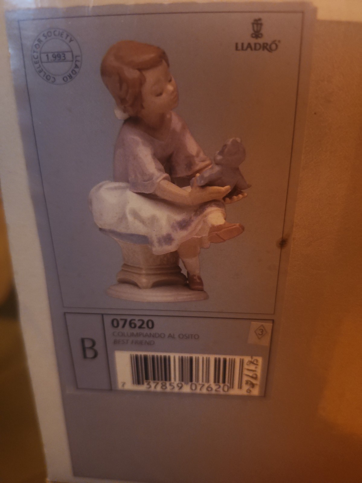 LLADRO Porcelain BEST FRIEND  #7620 In Original Box Made in Spain
