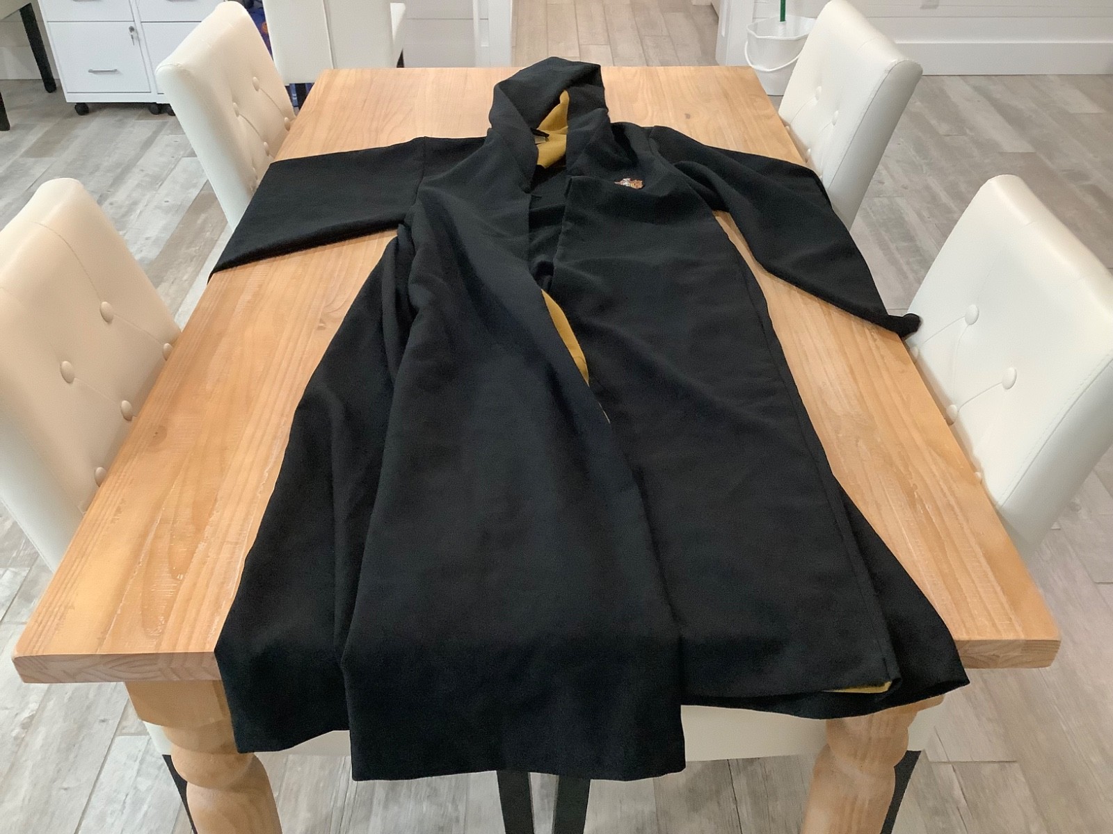 official Universal Studios Harry Potter Hufflepuff adult size small black robe 