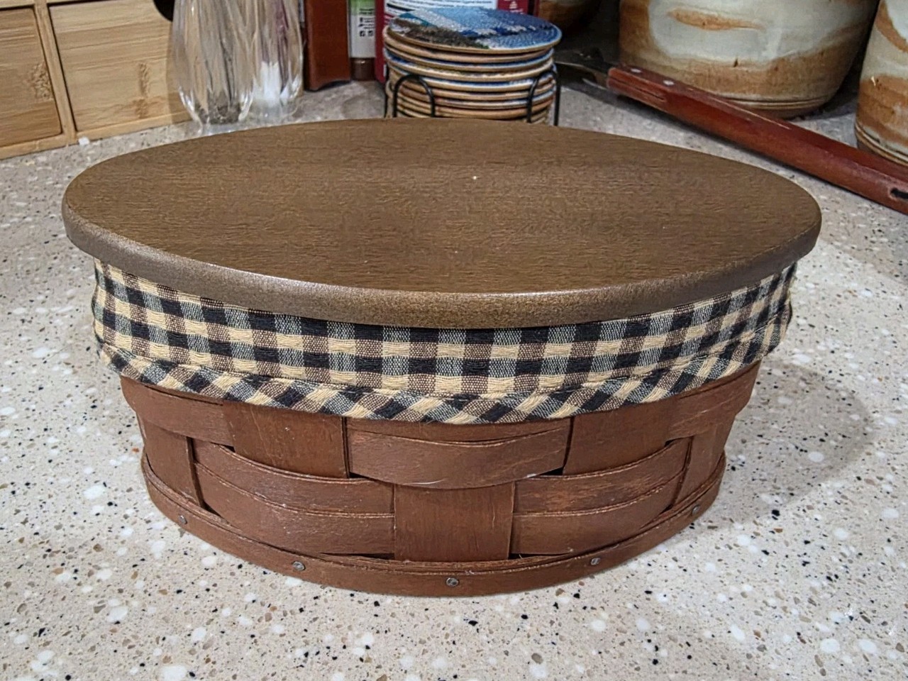 Longaberger Small Metropolitan Basket Rich Brown w/Lid, Protector, Liner