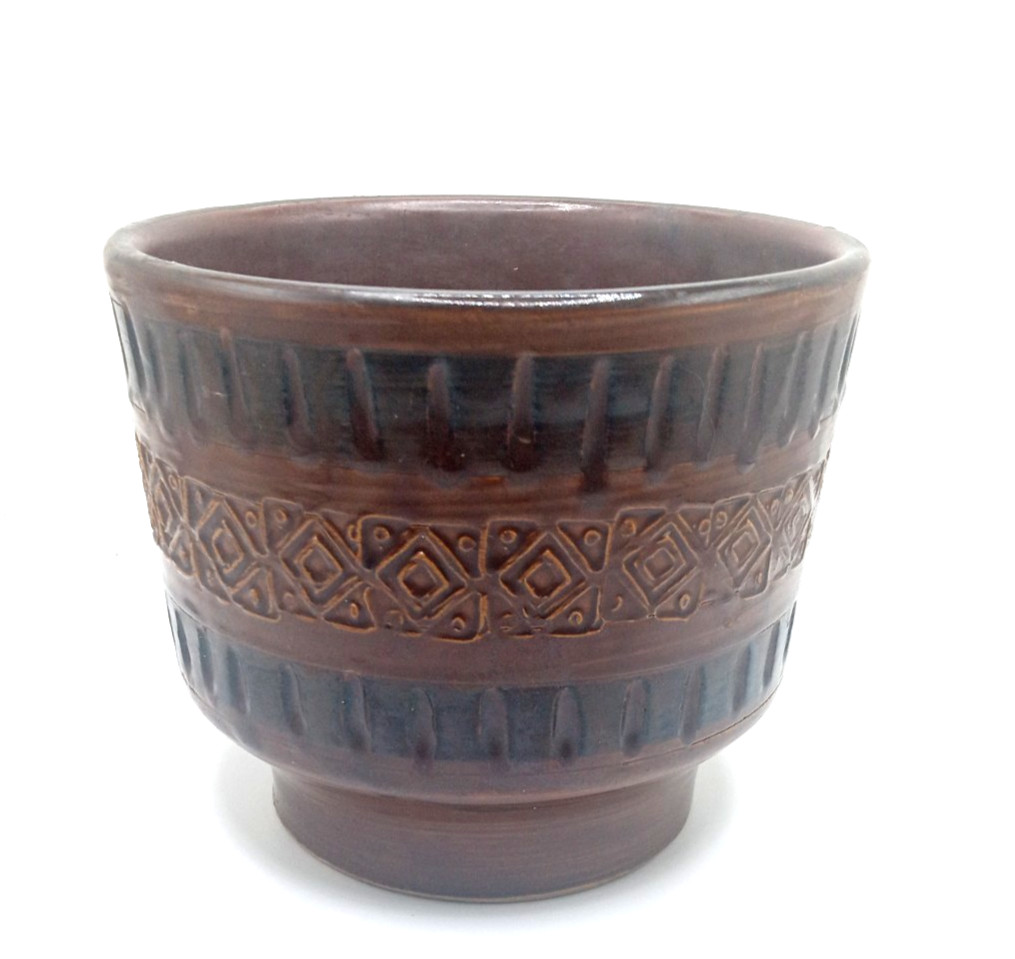 Vintage Mid Century Modern Brown Ceramic Pot w Embossed Geometric Band Pattern Vintage Mid Century Modern Brown Ceramic Pot w Embossed Geometric Band Pattern