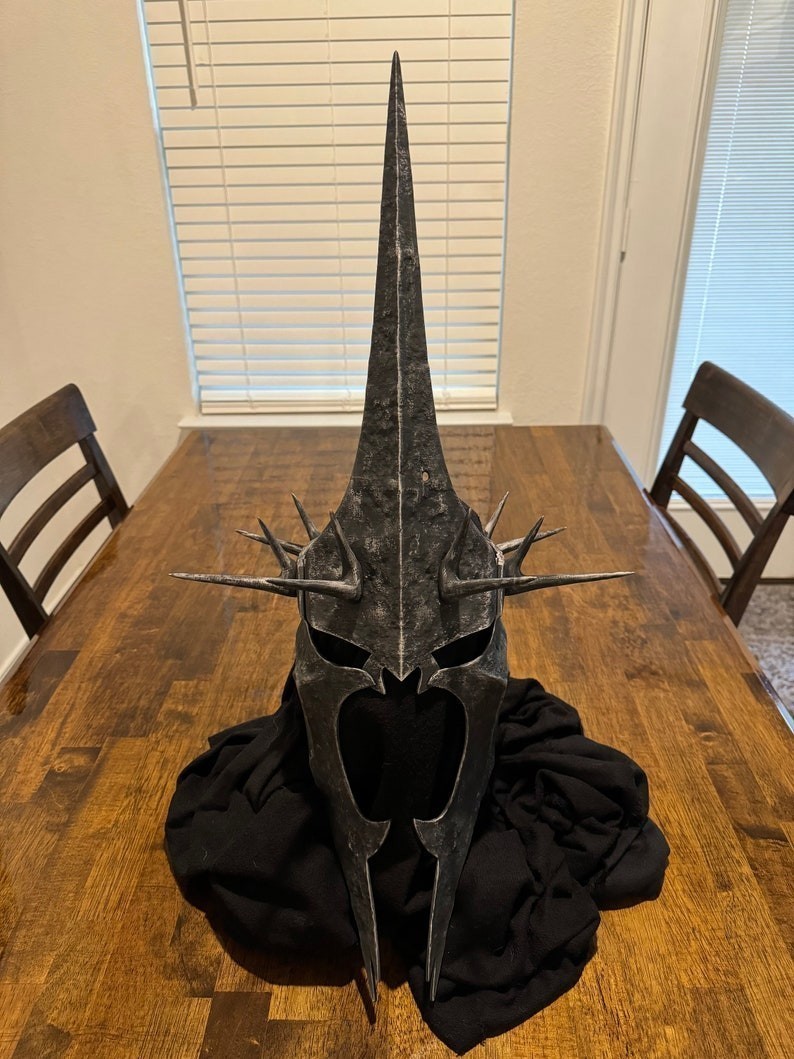 Witch King Nazgul Helmet, LORD Nazgul Helmet, King of Angmar Helmet Gift