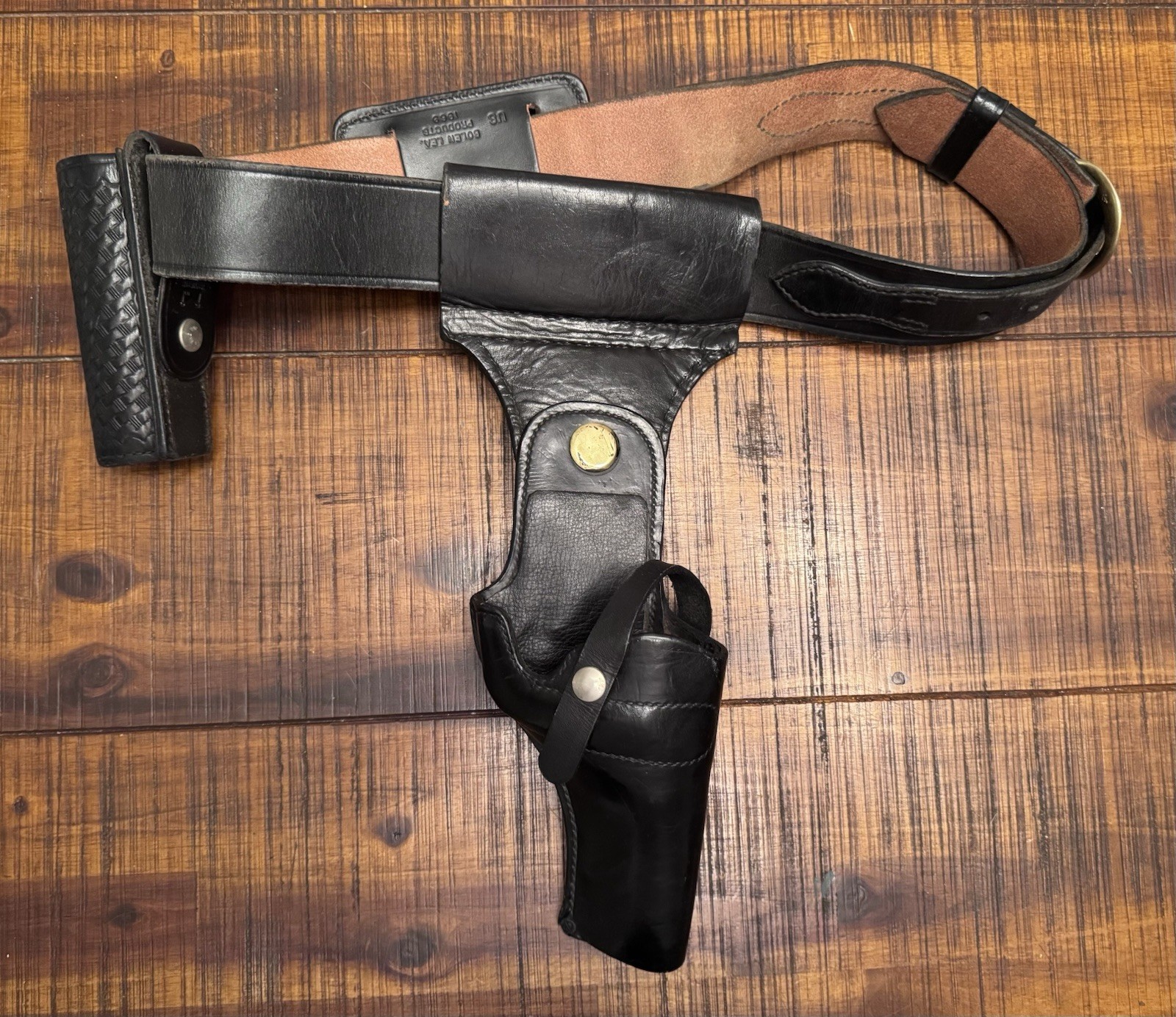 Vintage Don Hume Leather Belt w/ Jay-Pee Gun Holster