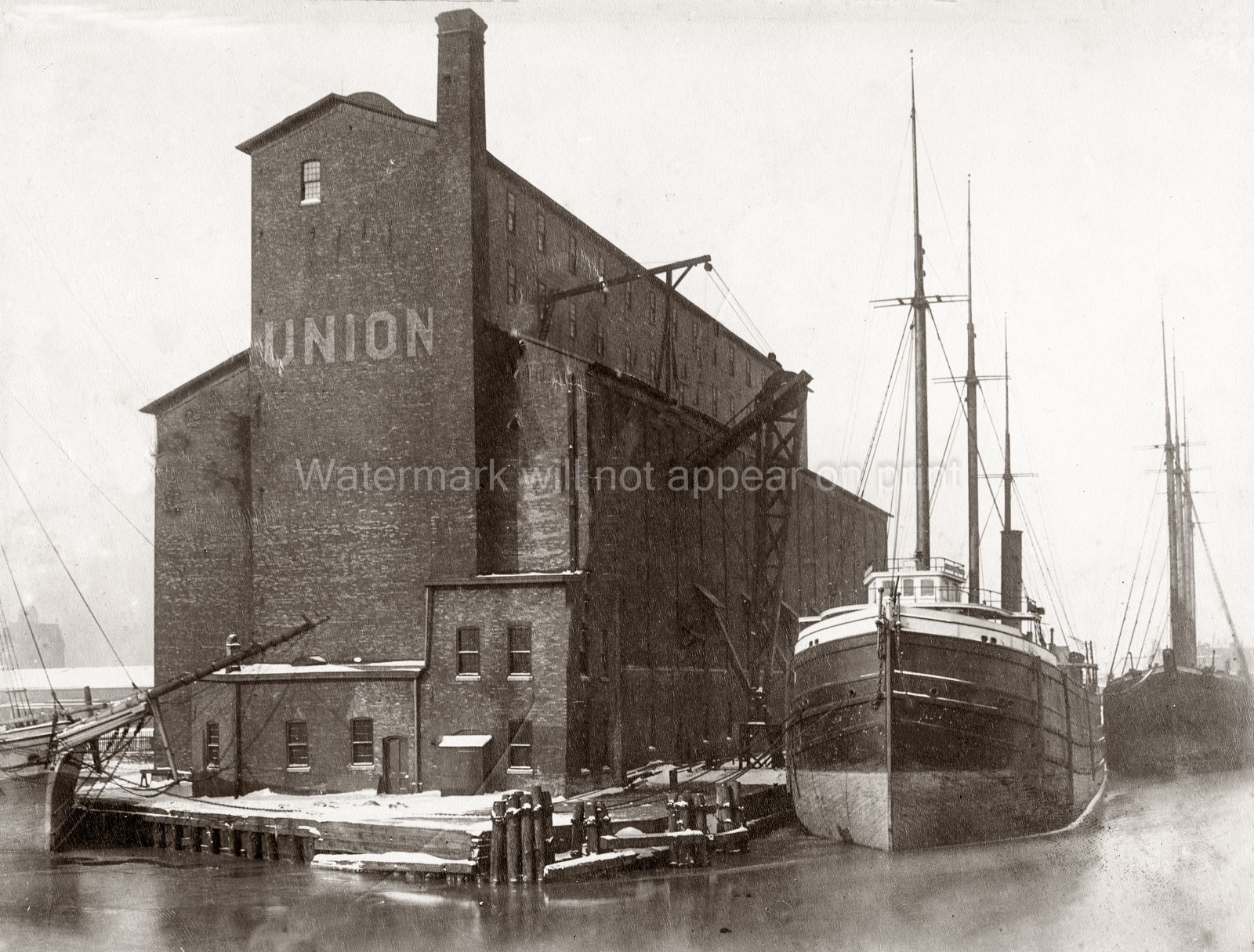 Chicago Port Grain Elevator Union Building Ship Dock Harbor Vtg. Photo 19thC.