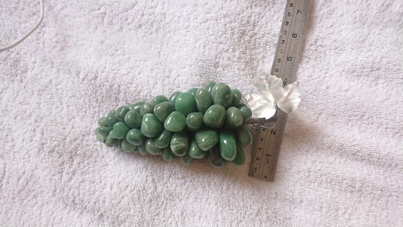 Huge Vintage Chinese Jade Carved Bunch Grape Cluster 610g. 7\