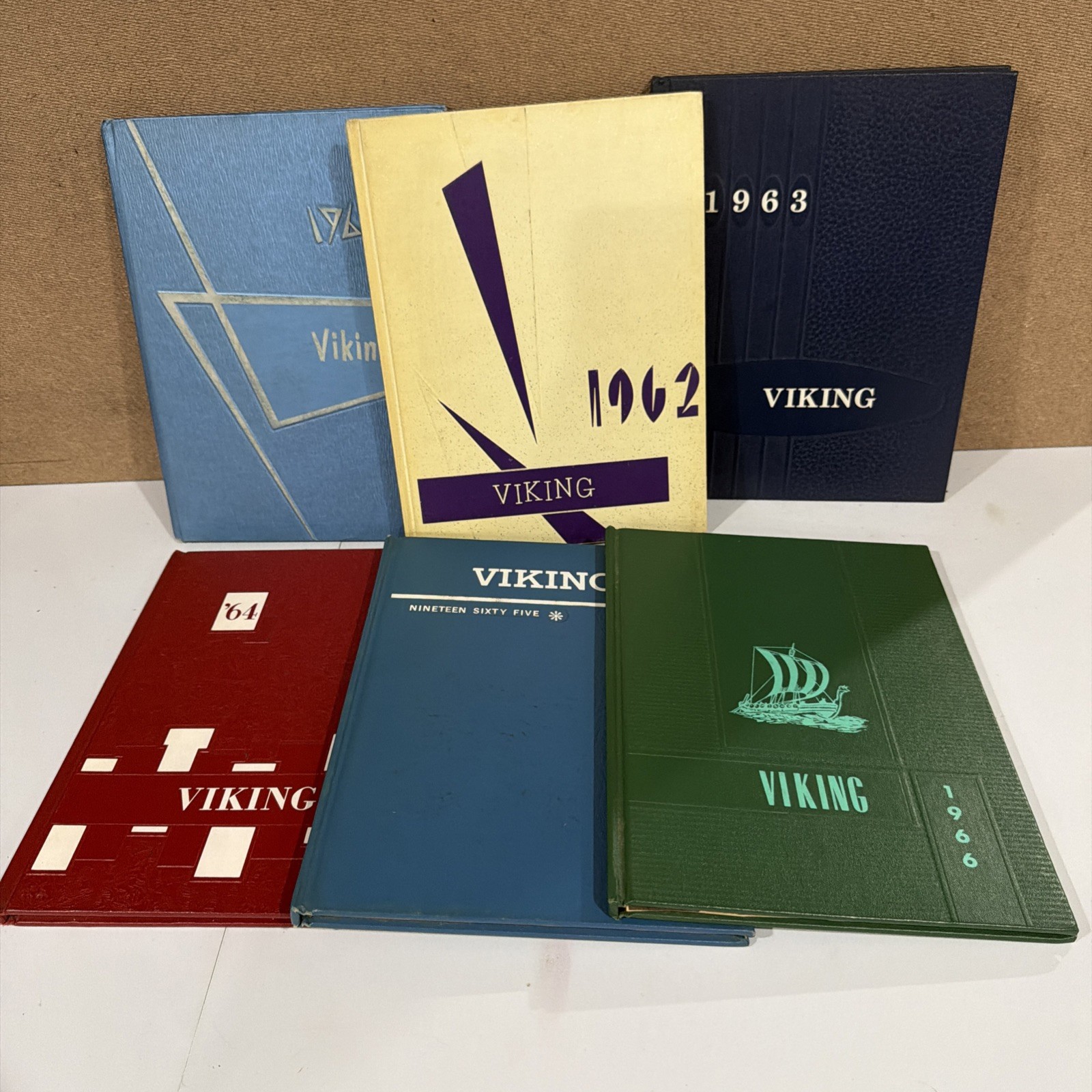 6 VINTAGE KENYON HIGH SCHOOL, MN YEARBOOKS 1961, 1962, 1963, 1964, 1965, 1966 6 VINTAGE KENYON HIGH SCHOOL, MN YEARBOOKS 1961, 1962, 1963, 1964, 1965, 1966