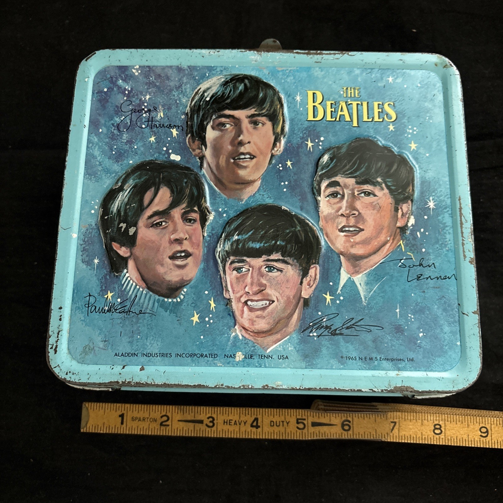 Vintage - 1965 - The Beatles - Blue Metal Lunchbox by Aladdin Industries Vintage - 1965 - The Beatles - Blue Metal Lunchbox by Aladdin Industries
