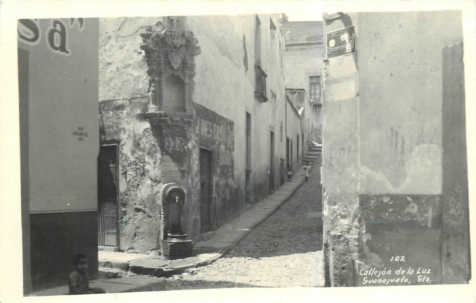 Callejon de la Luz Guanajuato Mexico RPPC Vintage Real Photo Postcard 1940s Callejon de la Luz Guanajuato Mexico RPPC Vintage Real Photo Postcard 1940s