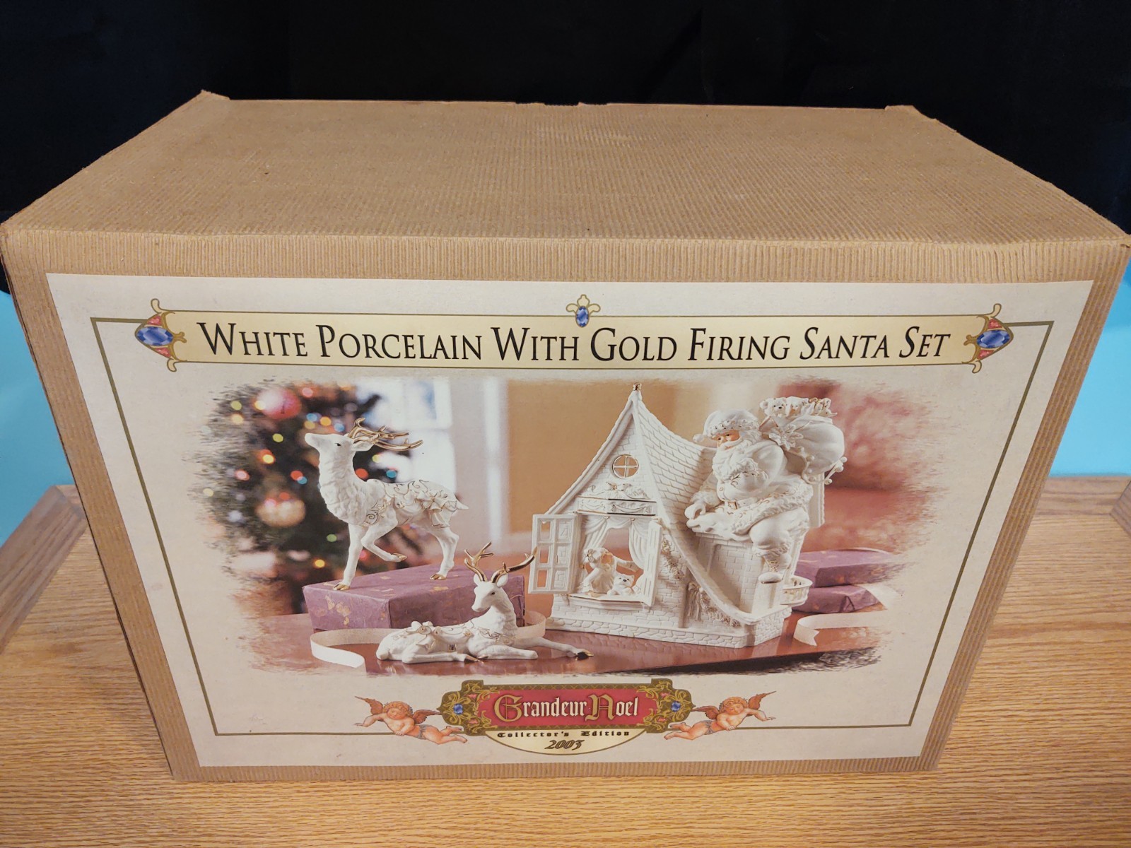 2003 Grandeur Noel White Porcelain With Gold Firing Santa Set 2003 Grandeur Noel White Porcelain With Gold Firing Santa Set