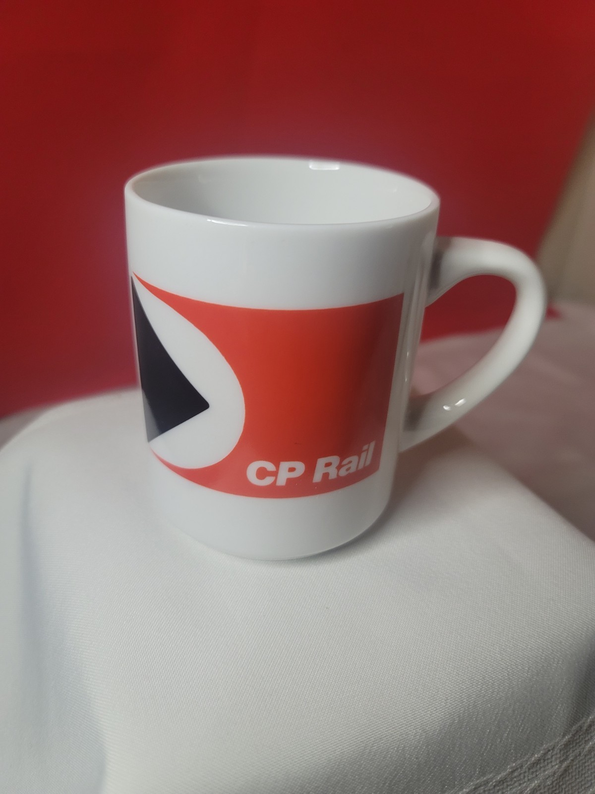Vintage CP RAIL CALGARY ALBERTA RAIL SYSTEM Ceramic Coffee Mug Cup
