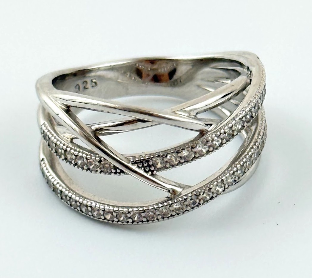 Vtg 925 Sterling Silver CZ Criss Cross Crossover Ring Size 7 Openwork Band
