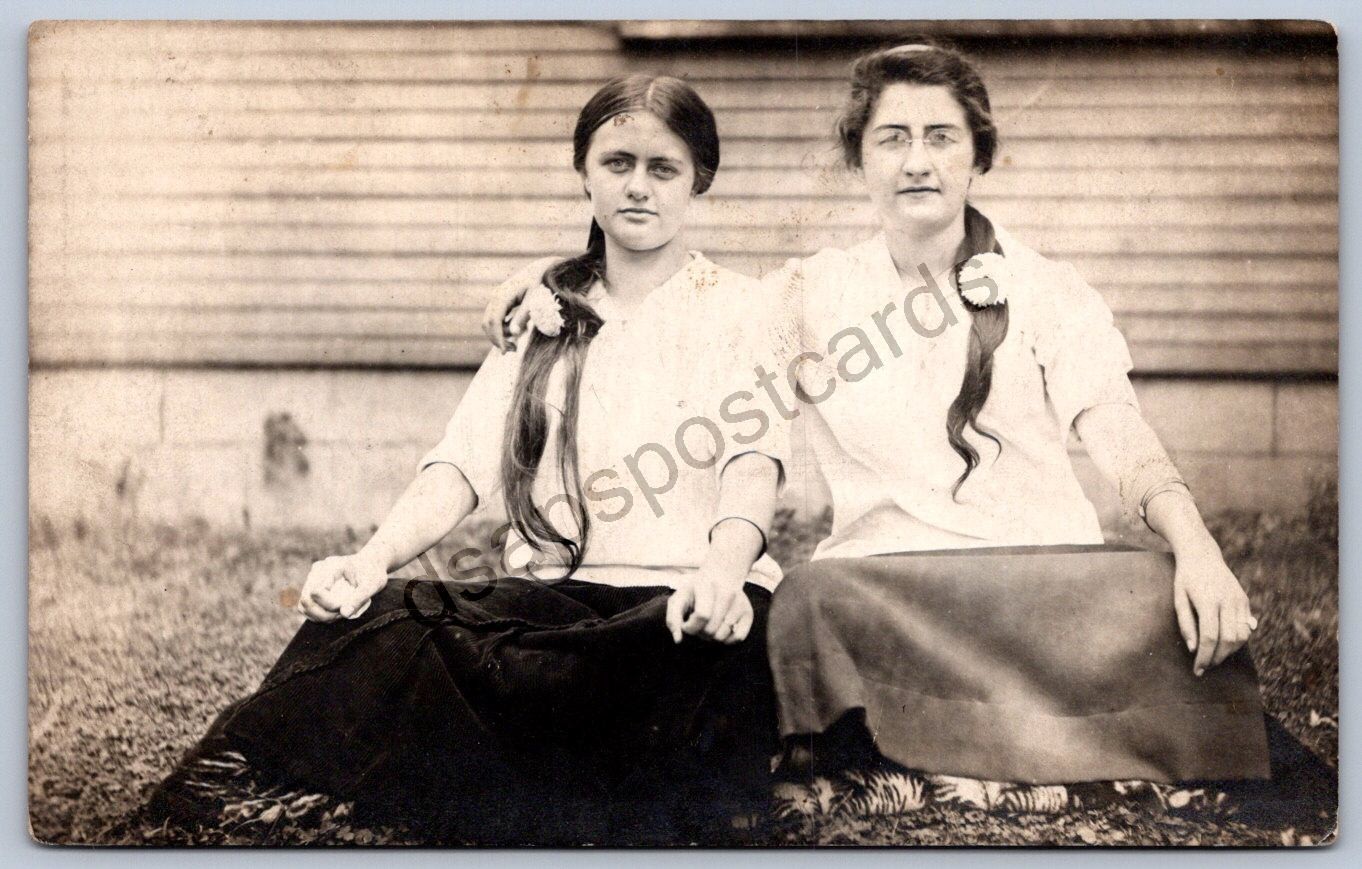 K53/ Interesting RPPC Postcard Americana c1910 Pretty Woman Long Hair 54