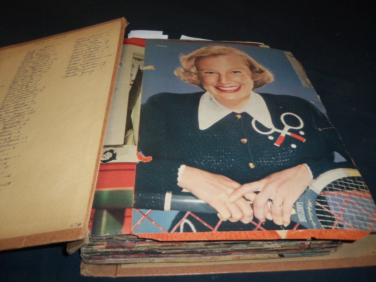 1952-1955 MOVIE STAR SCRAPBOOK LOADED WITH GREAT PHOTOS - 9A 1952-1955 MOVIE STAR SCRAPBOOK LOADED WITH GREAT PHOTOS - 9A