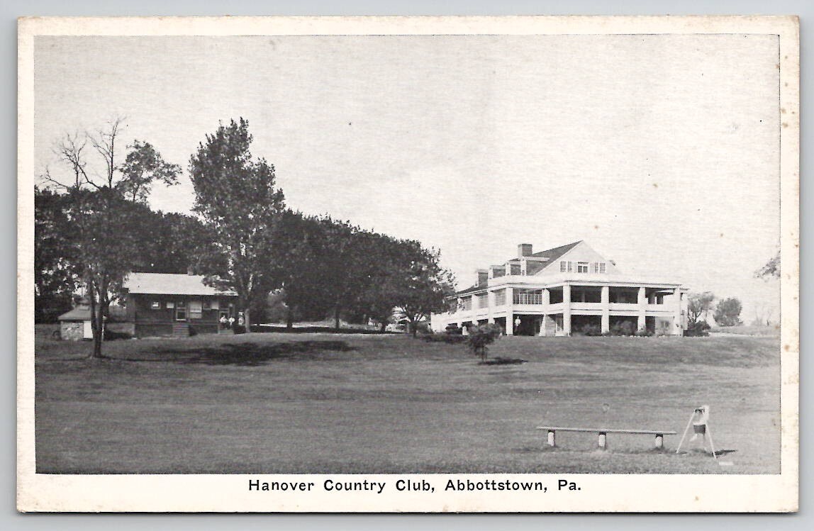 Abbottstown PA Hanover Country Club Pub By Spanglers Restaurant Postcard D33