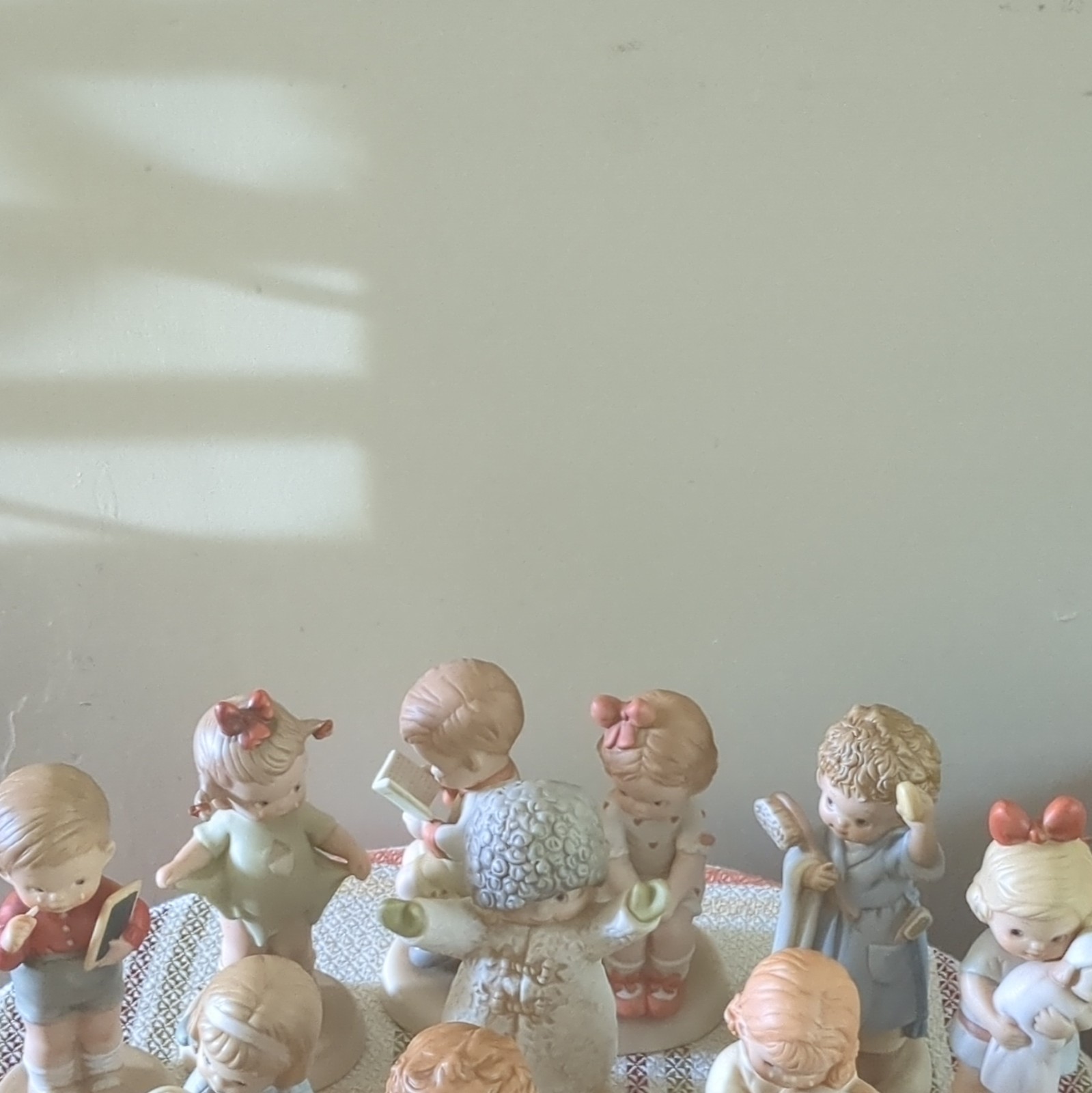 Enesco Memories of Yesterday lot of 11 figurines Enesco Memories of Yesterday lot of 11 figurines