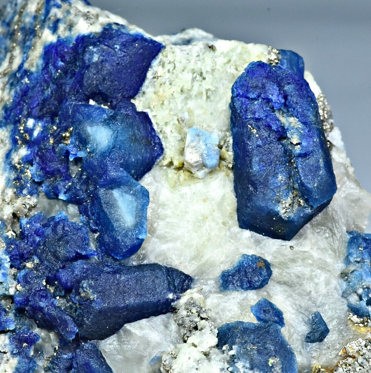 Top Quality Natural Fluorescent Afghanite Crystals W/ Phlogopite On Matrix, 533g Top Quality Natural Fluorescent Afghanite Crystals W/ Phlogopite On Matrix, 533g