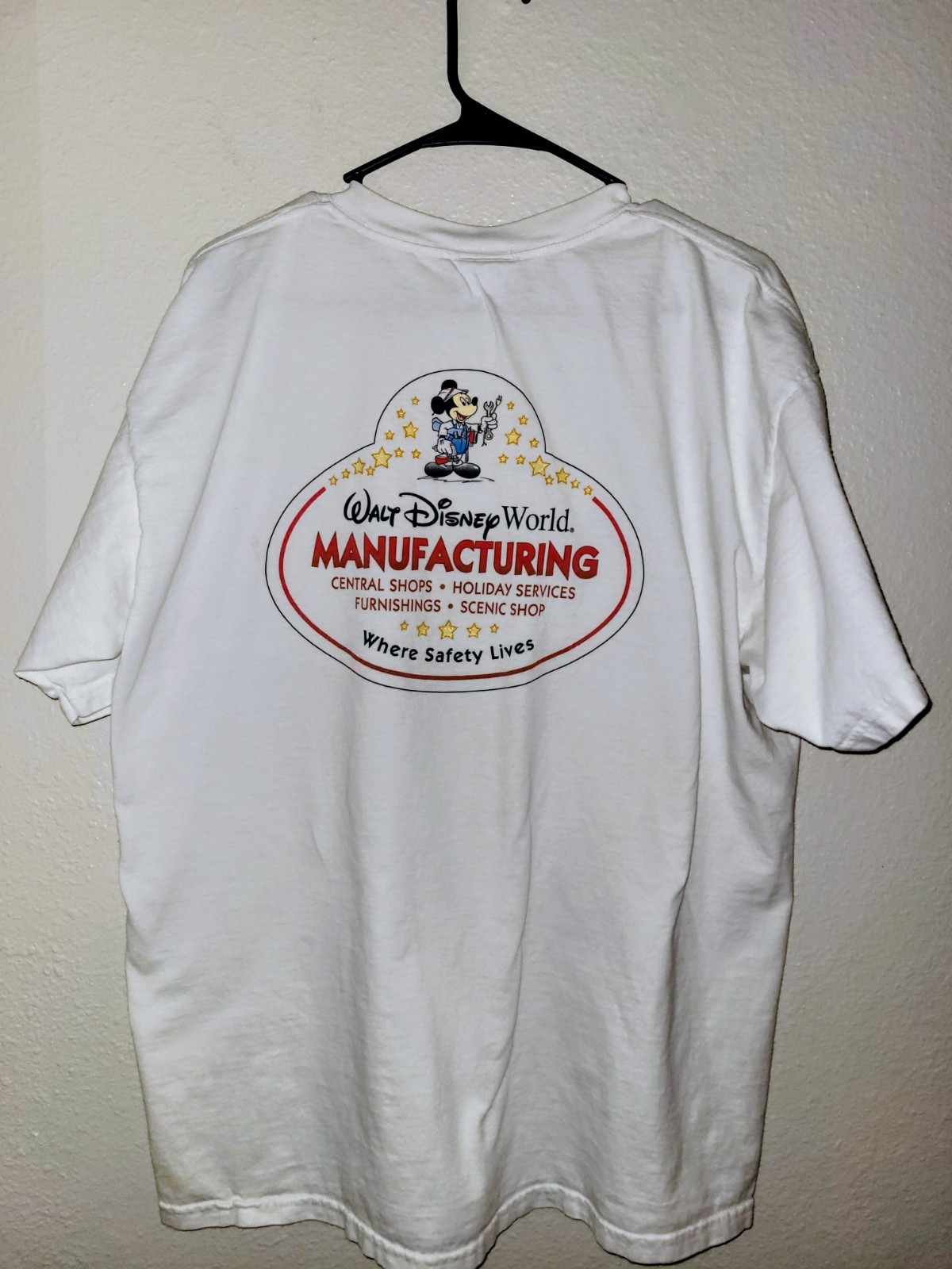 Vintage WDW Castmember Manufacturing T-Shirt Cast Y2K Tee XL RARE