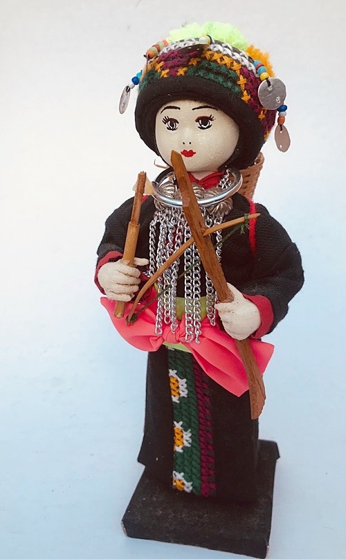 Chiangmai Dolls Making Centre HMONG Doll from Thailand Vintage - 