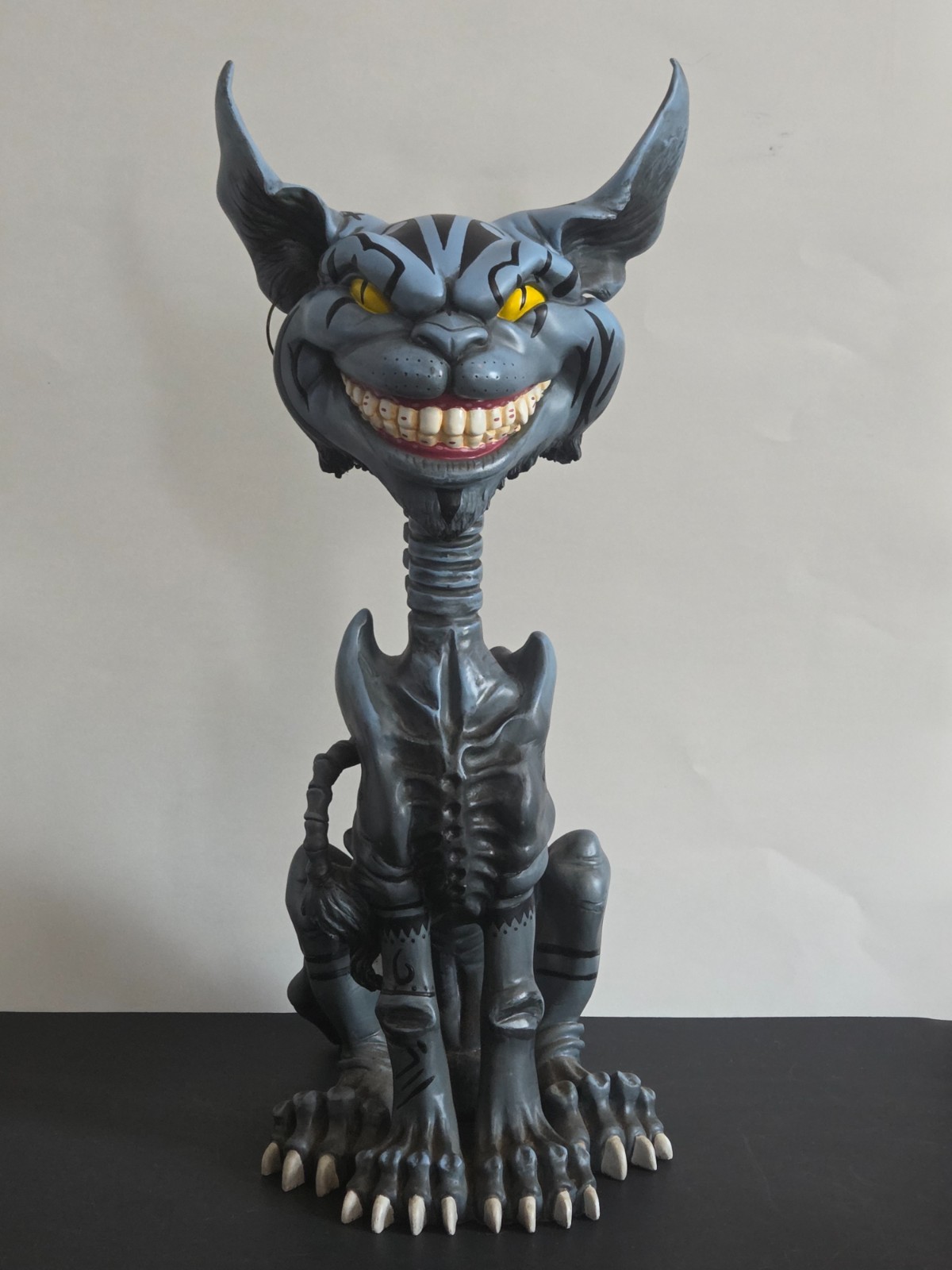 2003 American McGee\'s Alice Limited Edition Cheshire Cat Statue 20 Inch Tall