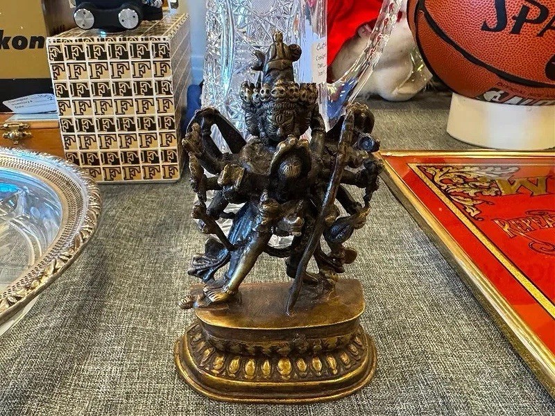 Antique 1800s Tibetan Buddhist Tantric Statue of Chakrasamvara and Vajrayogini Antique 1800s Tibetan Buddhist Tantric Statue of Chakrasamvara and Vajrayogini