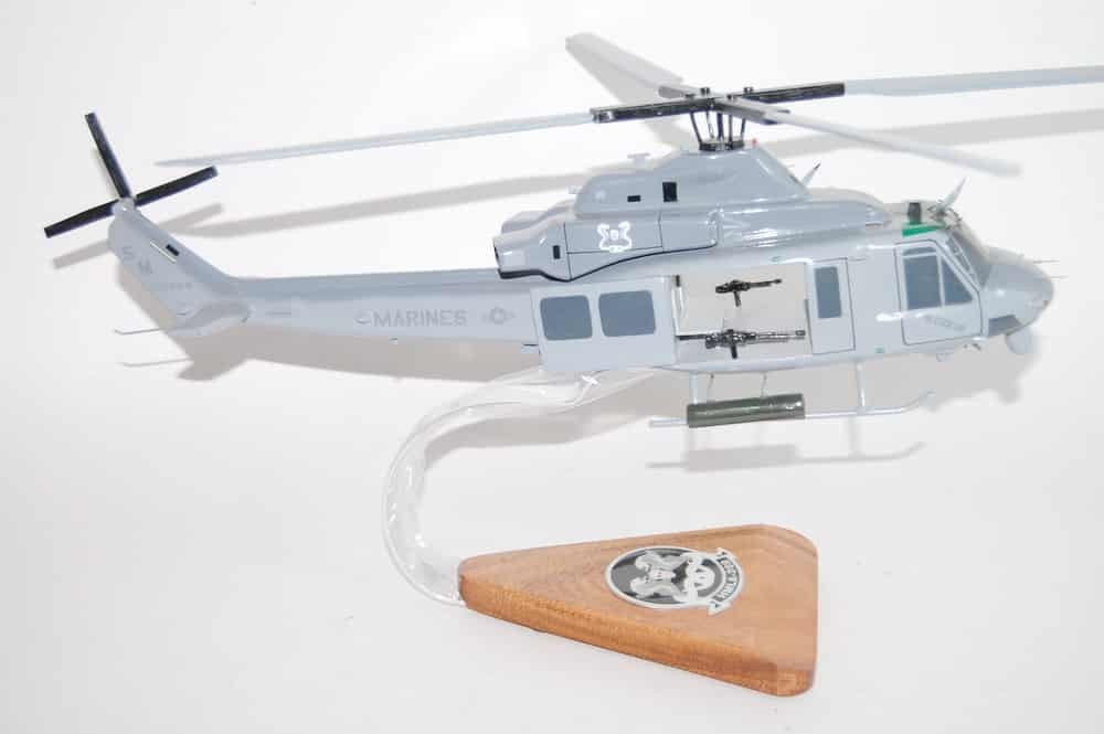 Bell® UH-1Y Huey, HMLA-369 Gunfighters, 16\