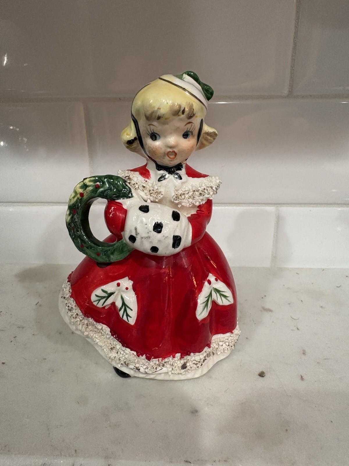 Vintage Relco Shopping Girl Red With Wreath Figurine Vintage Relco Shopping Girl Red With Wreath Figurine
