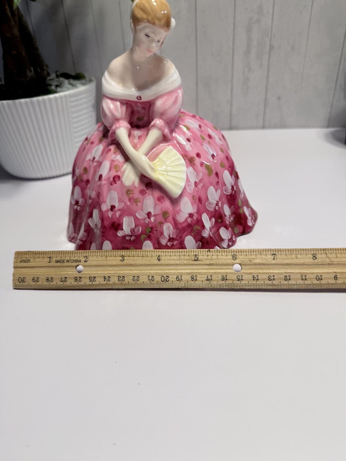 Vintage Royal Doulton Victoria HN 2471 Bone China Figurine Pink Floral