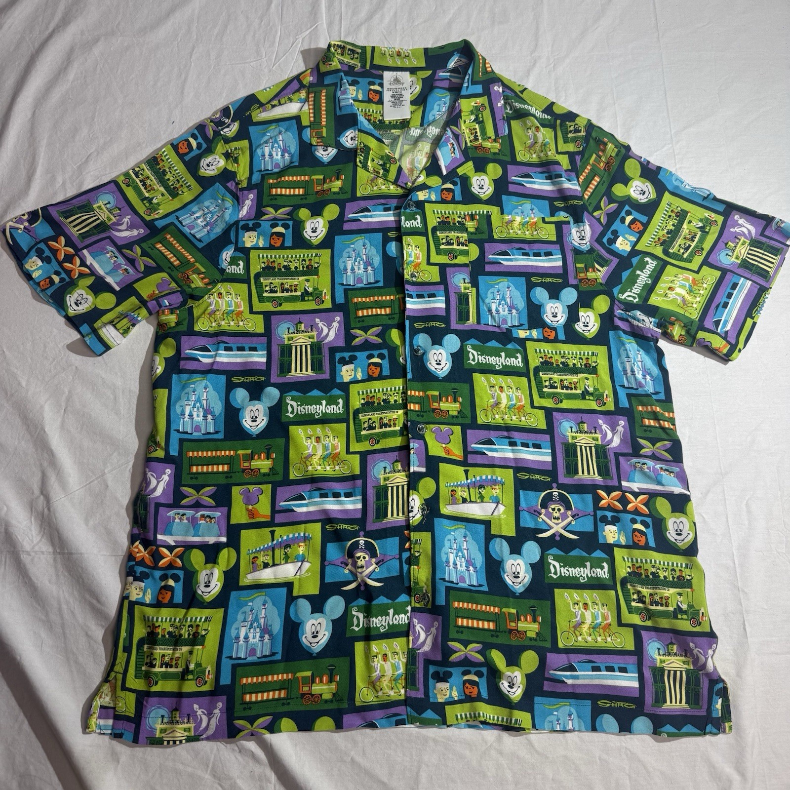 Disney Disneyland 2023 Shag 100 Years Button Camp Shirt Men\'s XL Vintage Style