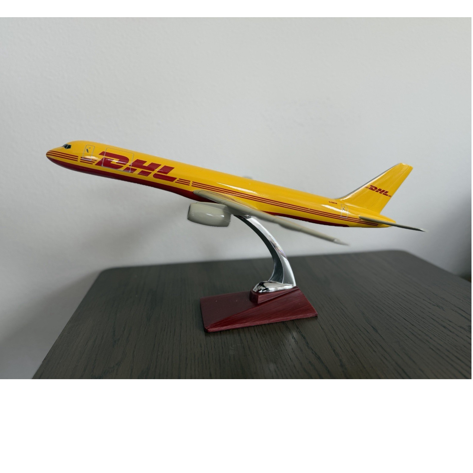 DHL Freight Carrier Aircraft Model Yellow Red Desk Display with Stand and Box