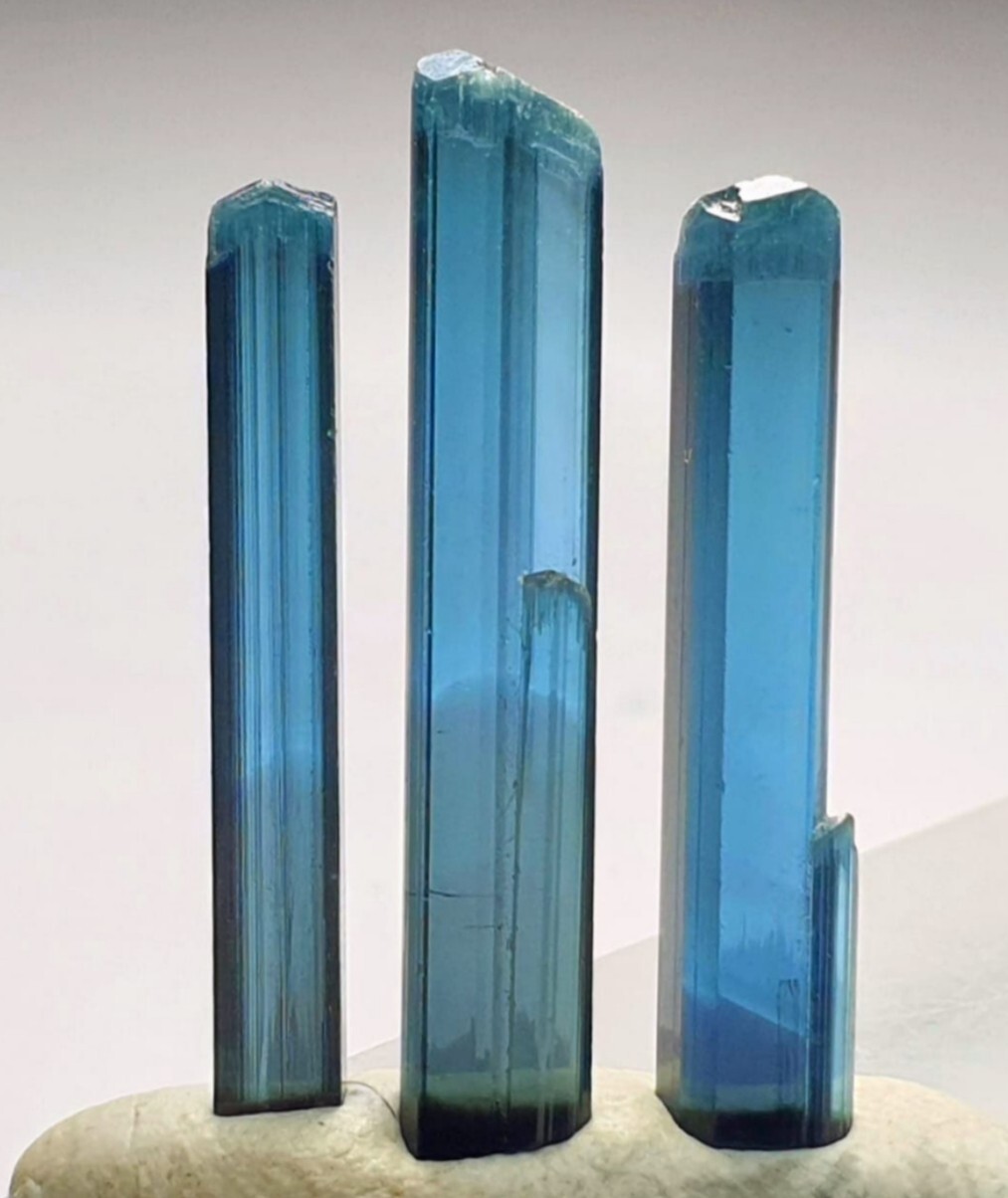 Indicolite colour terminated tourmaline crystals - 9 carats Indicolite colour terminated tourmaline crystals - 9 carats