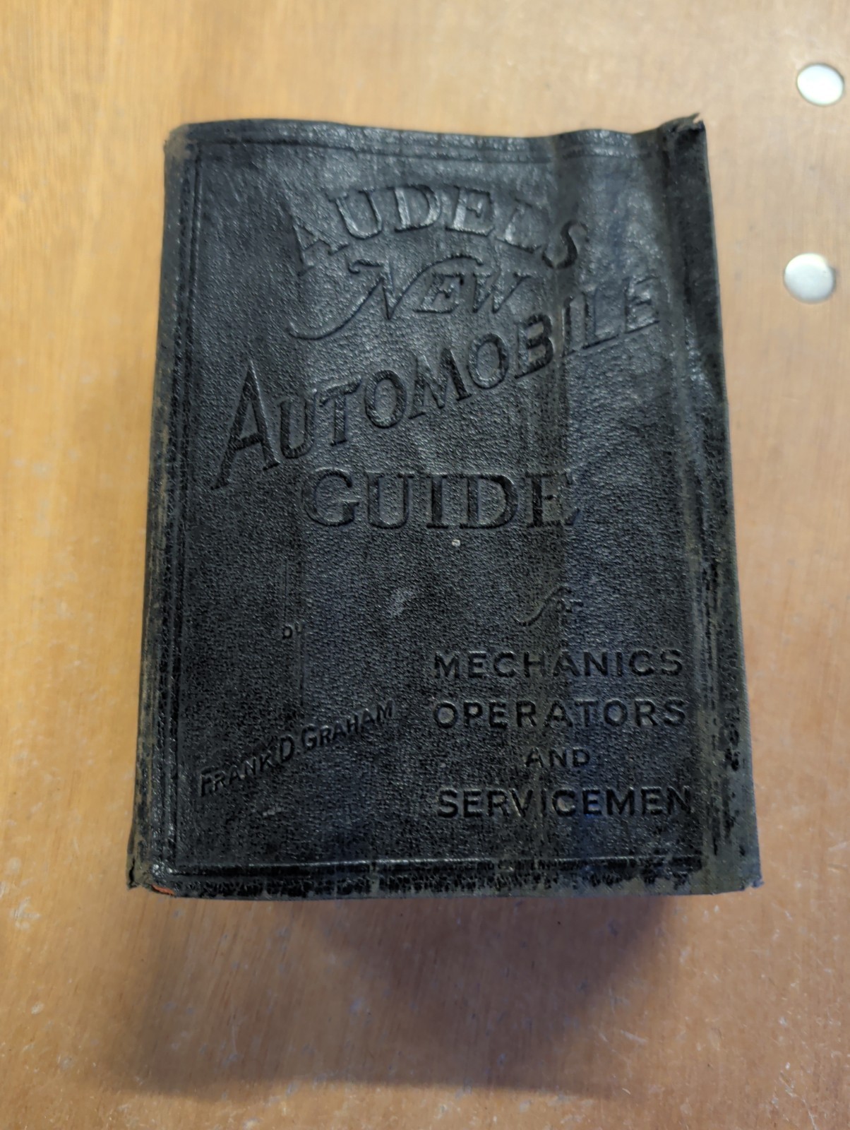  Audels New Automobile Guide for Mechanics, Operators and Servicemen Book  