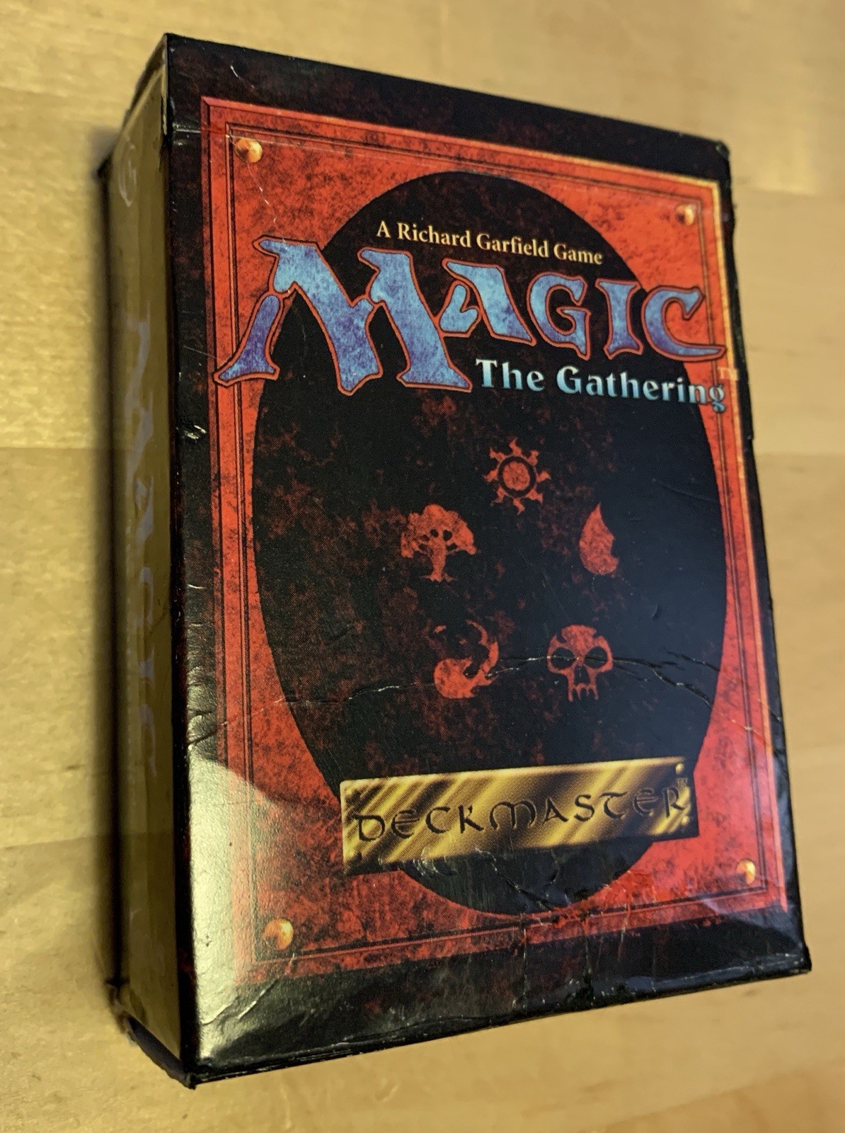 Magic the Gathering 1995 Edition Box With 10 Mtg 1995 Cards .
