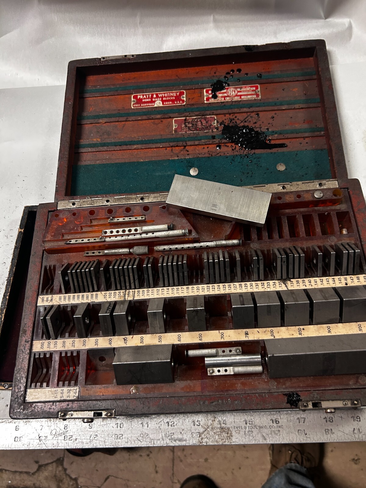 MACHINIST ShX TOOL Pratt & Whitney Precision Gage Block Set w/Case - INCOMPLETE