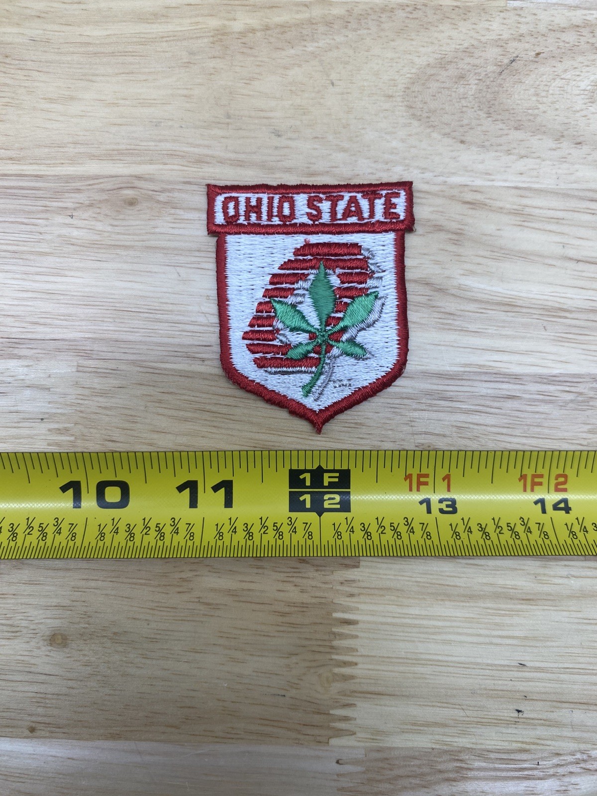 NOS VINTAGE OHIO STATE BUCKEYES EMBROIDERED IRON ON PATCH QTY 1 