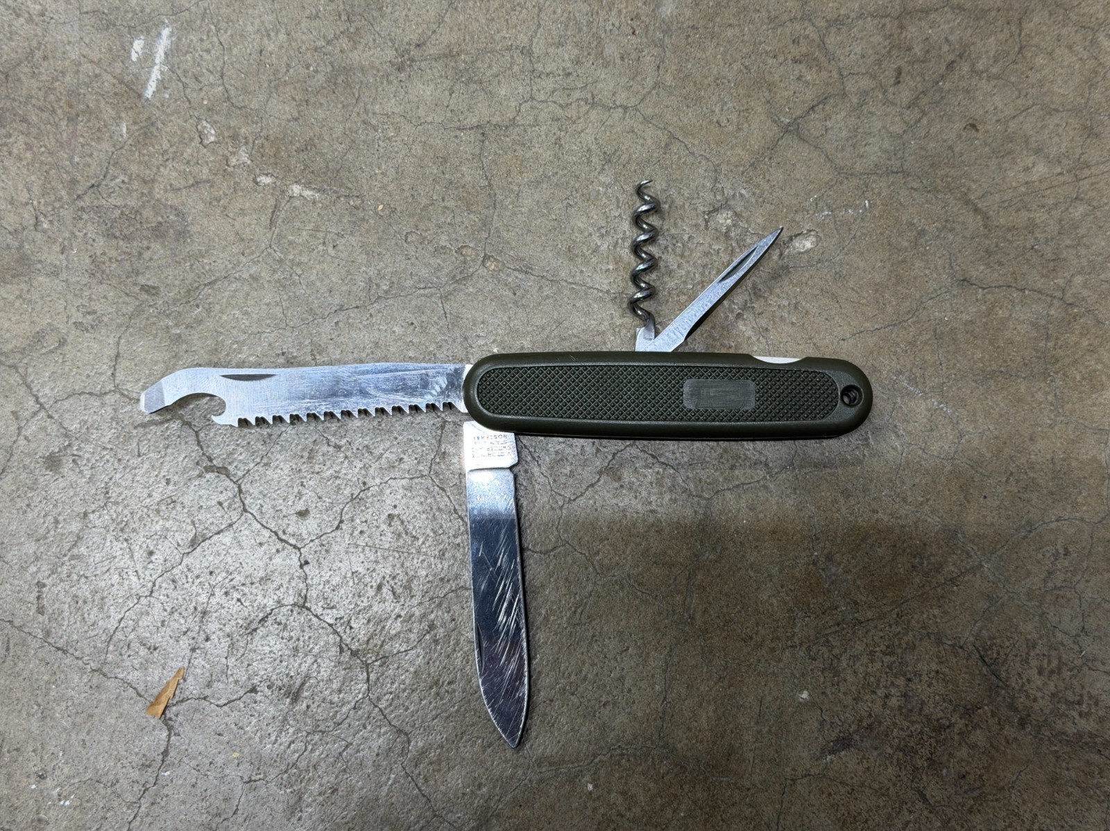 Vintage Discontinued Victorinox Trooper 108mm Swiss Army Knife