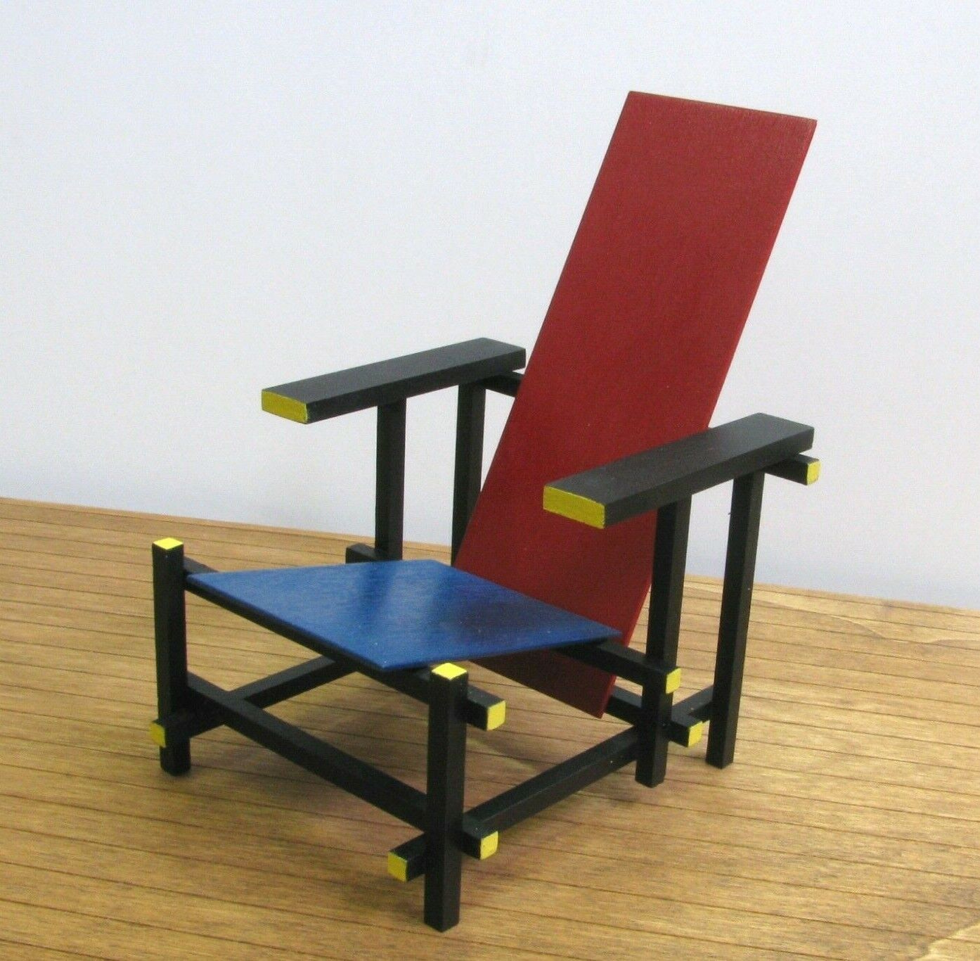 Red&Blue ICONIC CHAIR, 1/12 Scale, Fameous Handmade Mini Replica, Collectible