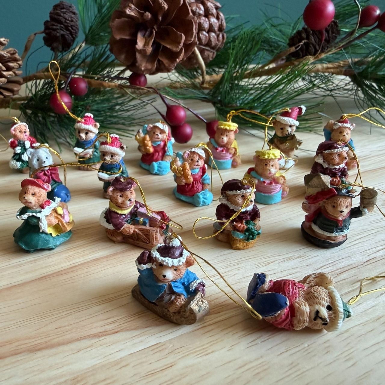17 Vtg Cherished Teddies By Enesco Miniature Ornaments Christmas 1990\'s Bundle 17 Vtg Cherished Teddies By Enesco Miniature Ornaments Christmas 1990\'s Bundle