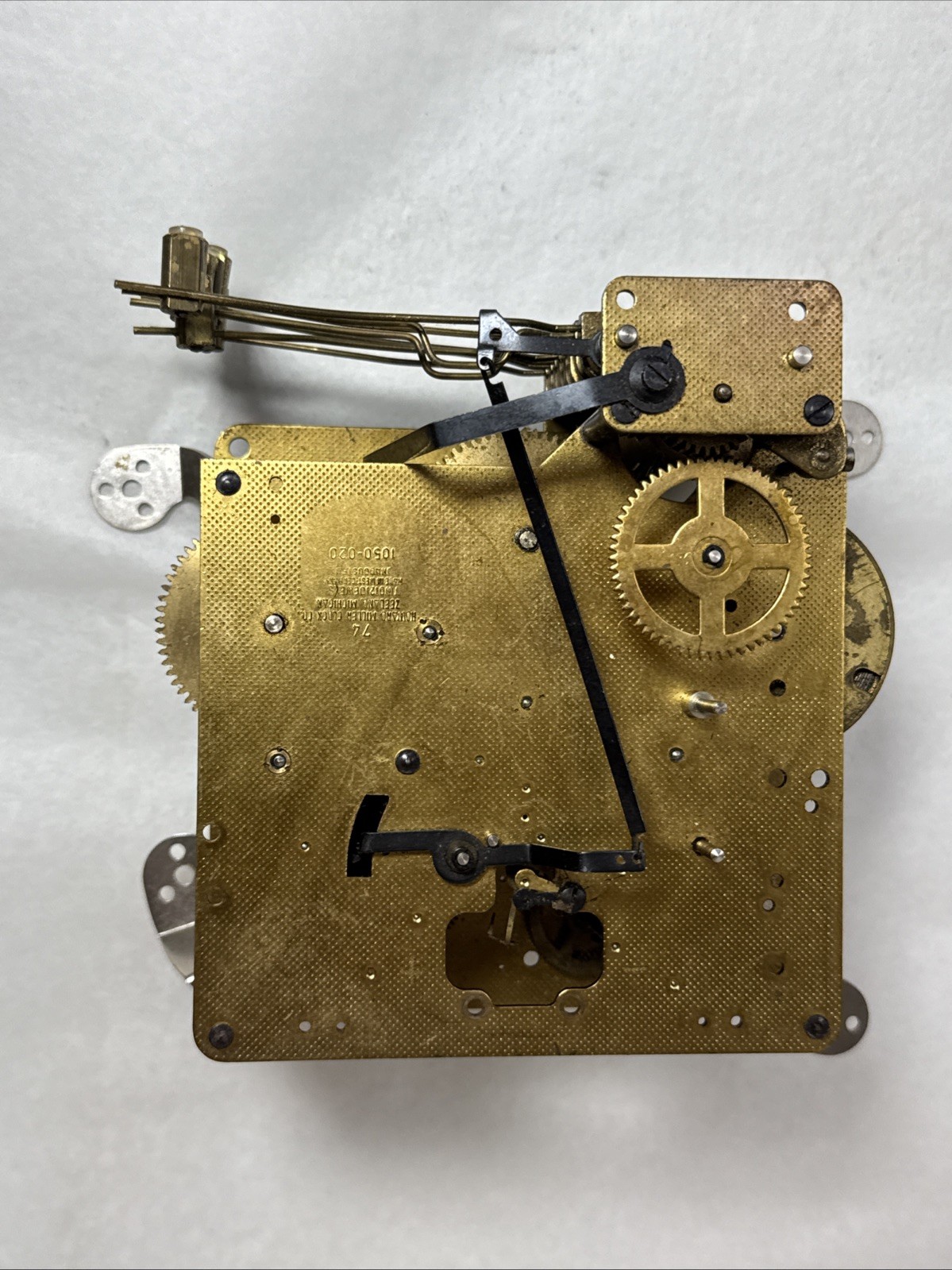 Howard Miller Clock Movement West Germany Parts Only Two Jewels 1050-020
