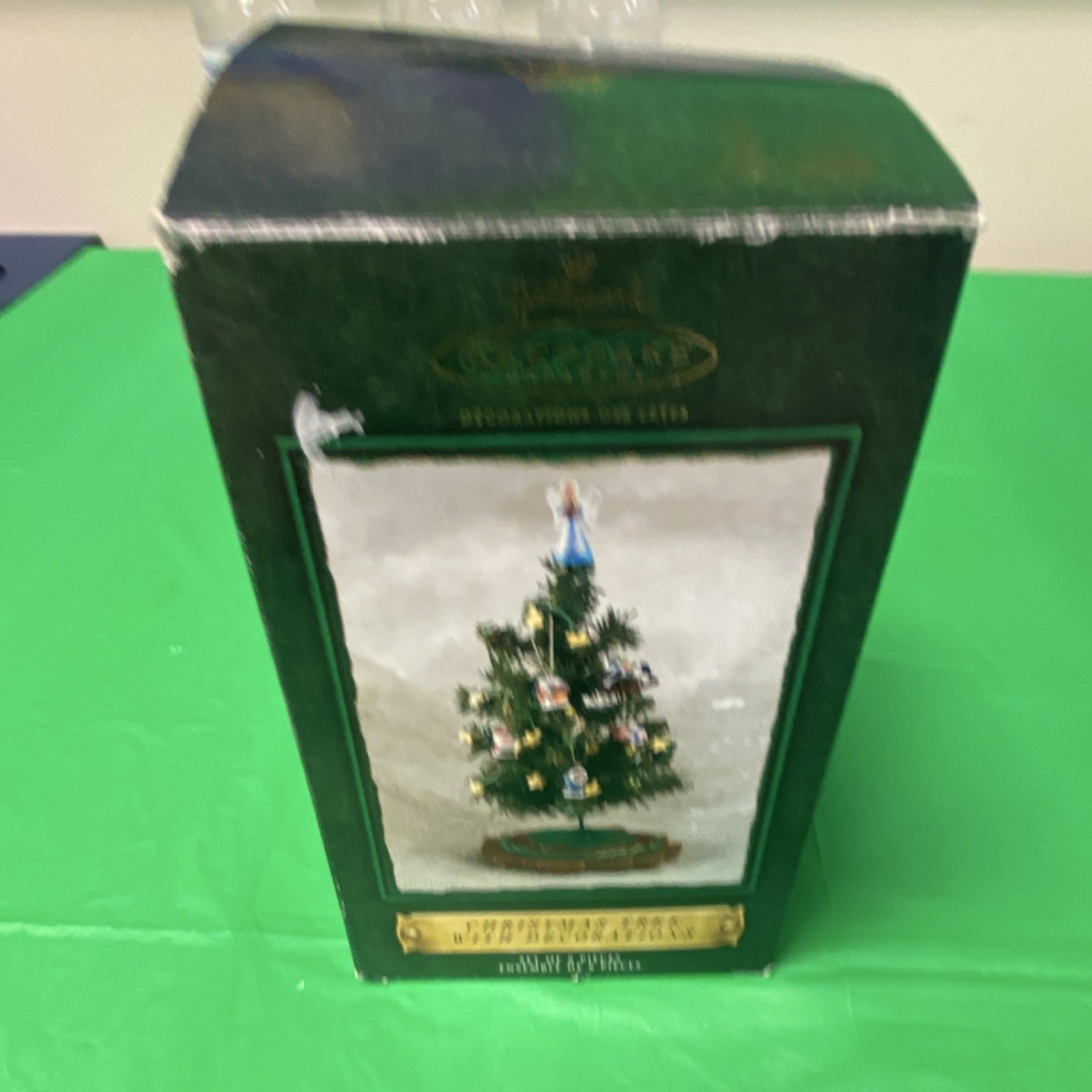 Hallmark Handcrafted Artificial Christmas Tree 2002 Hallmark Handcrafted Artificial Christmas Tree 2002