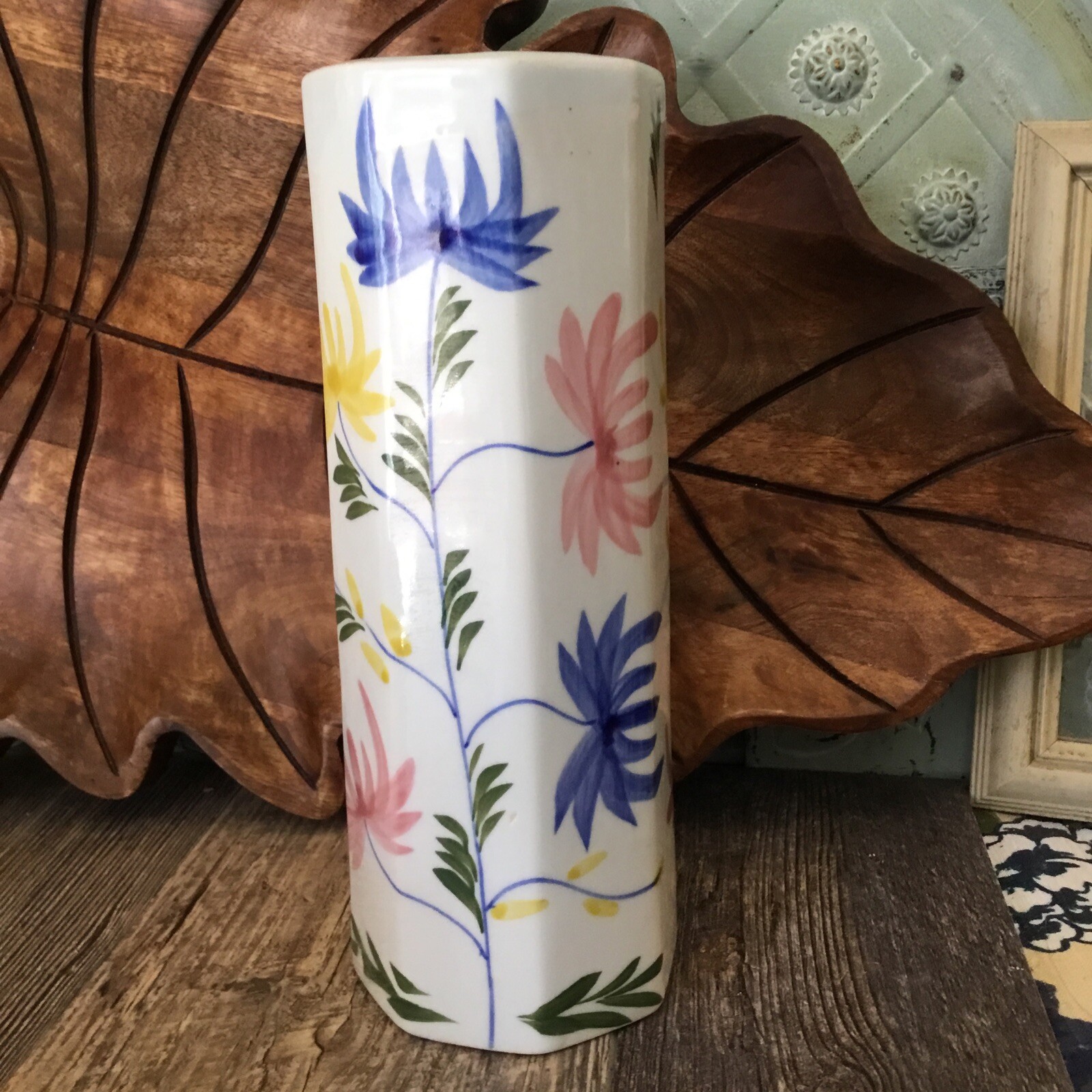 CLAY MOTIF VASE WITH HAND PAINTED FLORAL DESIGN 9” Tall USA. Bachelor Buttons