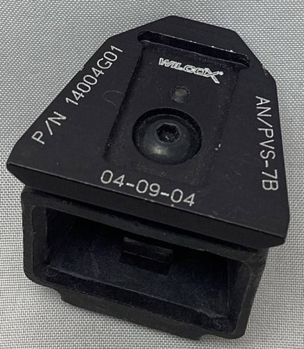 WILCOX Dovetail Mount P/N 14004G01 NVG Interface Shoe Adaptor For AN/PVS-7B/7D WILCOX Dovetail Mount P/N 14004G01 NVG Interface Shoe Adaptor For AN/PVS-7B/7D