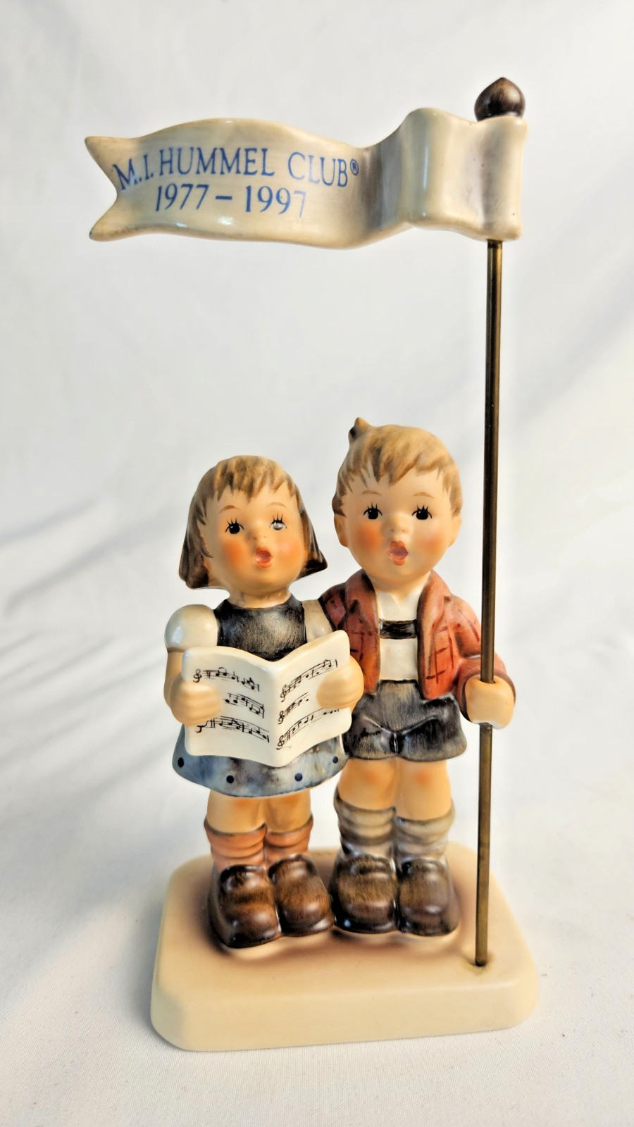 Vintage Hummel Figurine: #790, \