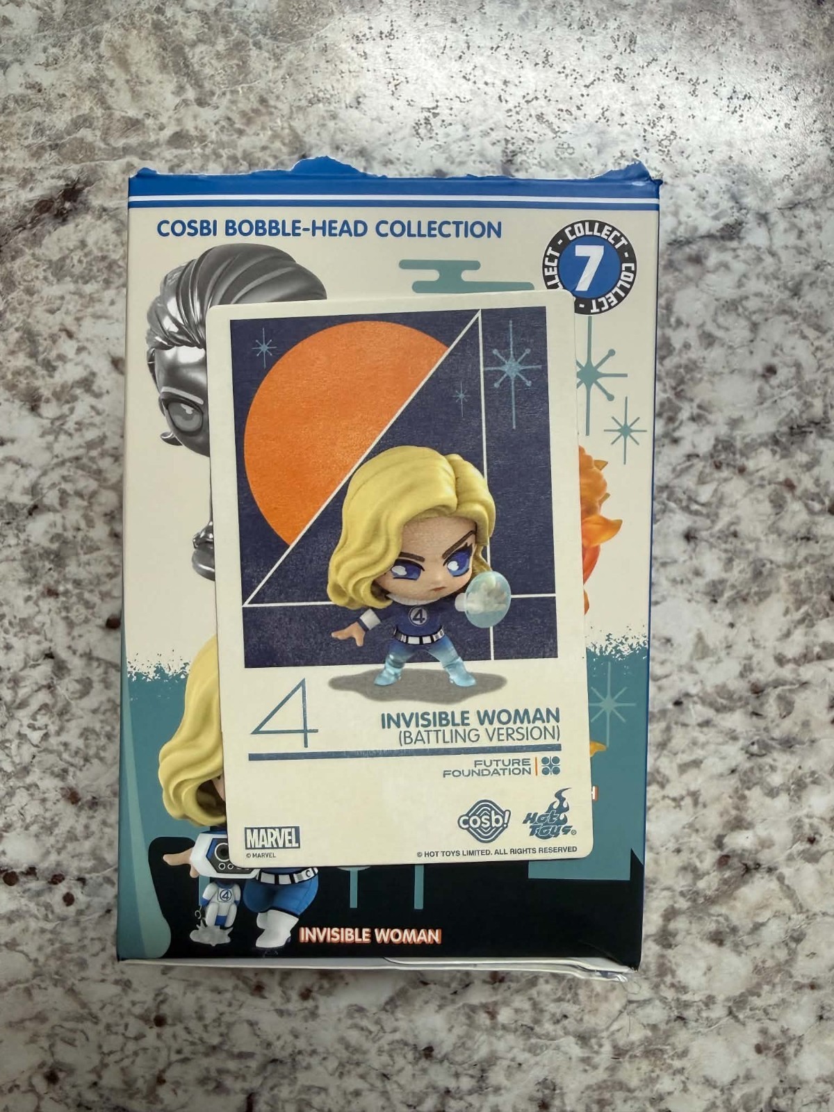 Fantastic Four Invisible Woman (Battling Version) Bobblehead Cosbi Hot Toys