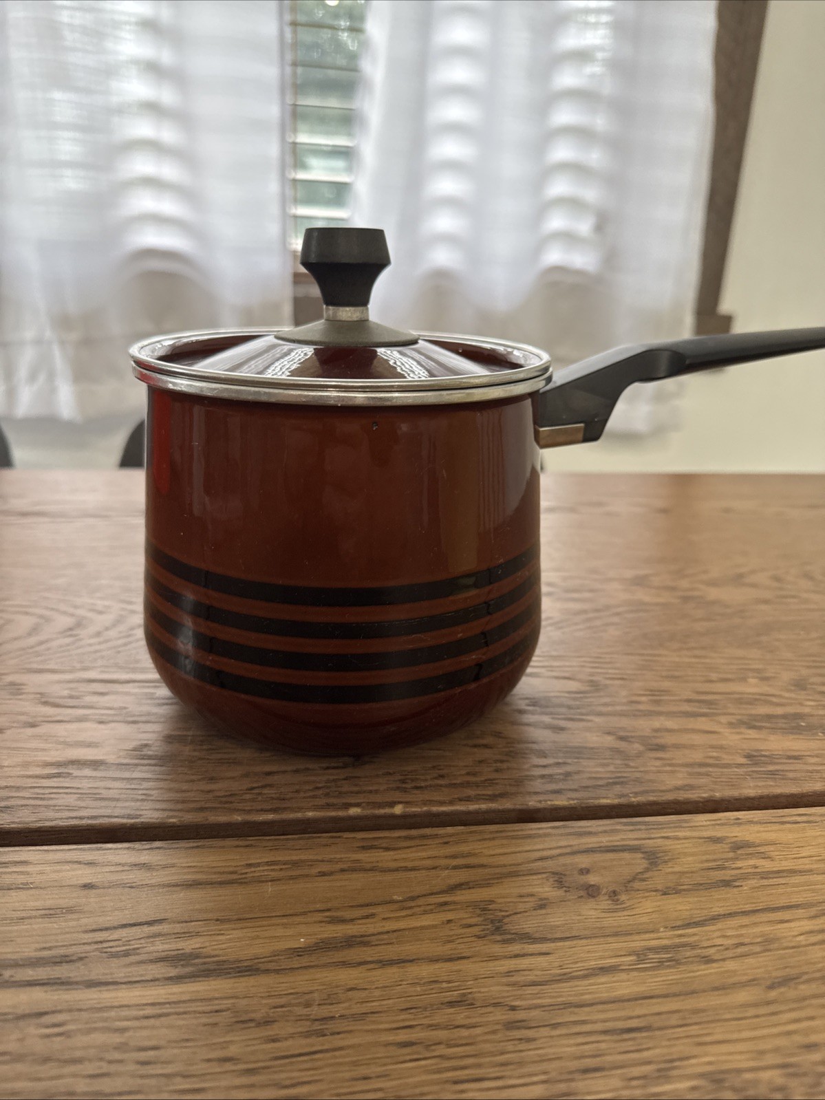 Vintage West Bend Scandia Brown Black Enamel 2 Quart Sauce Pan with Lid MCM Nice Vintage West Bend Scandia Brown Black Enamel 2 Quart Sauce Pan with Lid MCM Nice