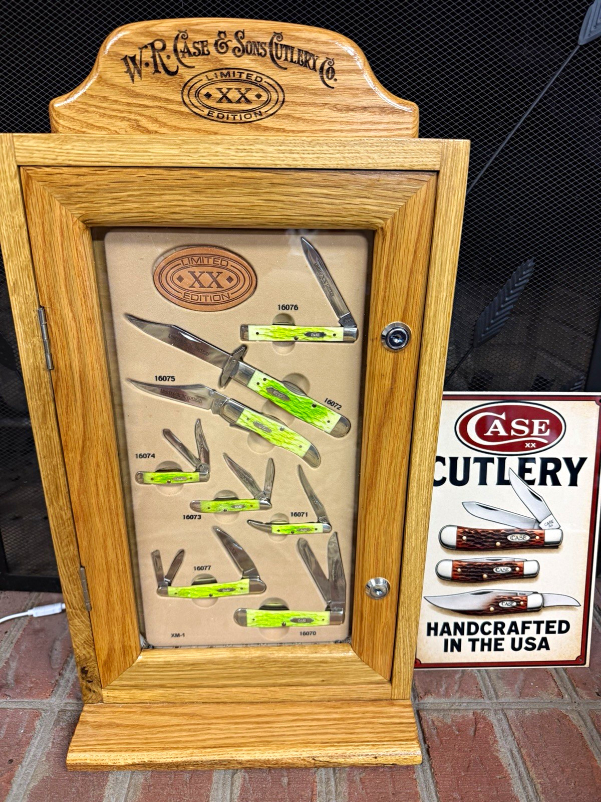 W.R. Case lighted  wood store Display with Limited edition Key Lime knife set