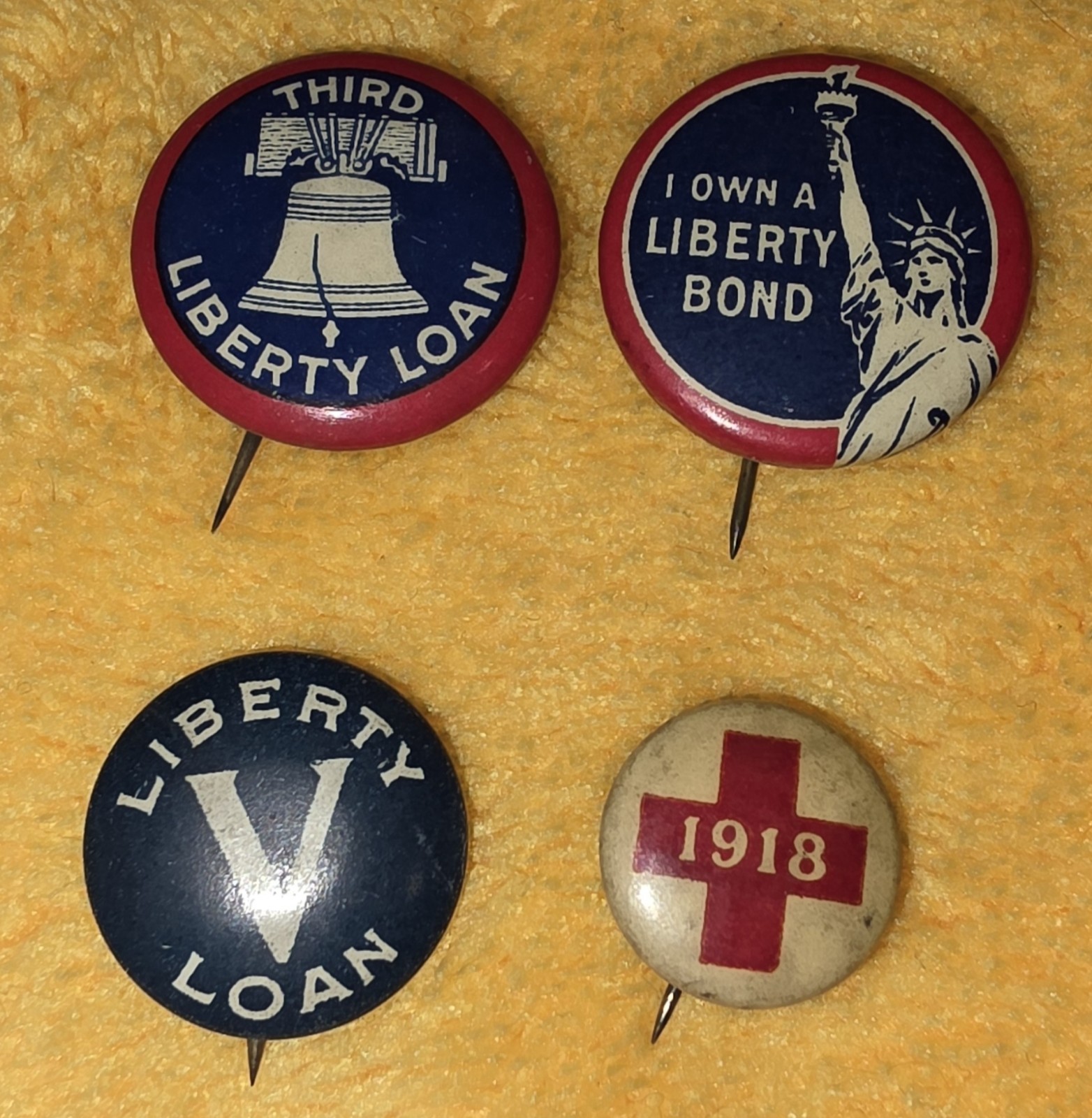 Vintage WWI Liberty Loan & Bond Pinback Button Lot of 4 Statue Liberty Bell 1918