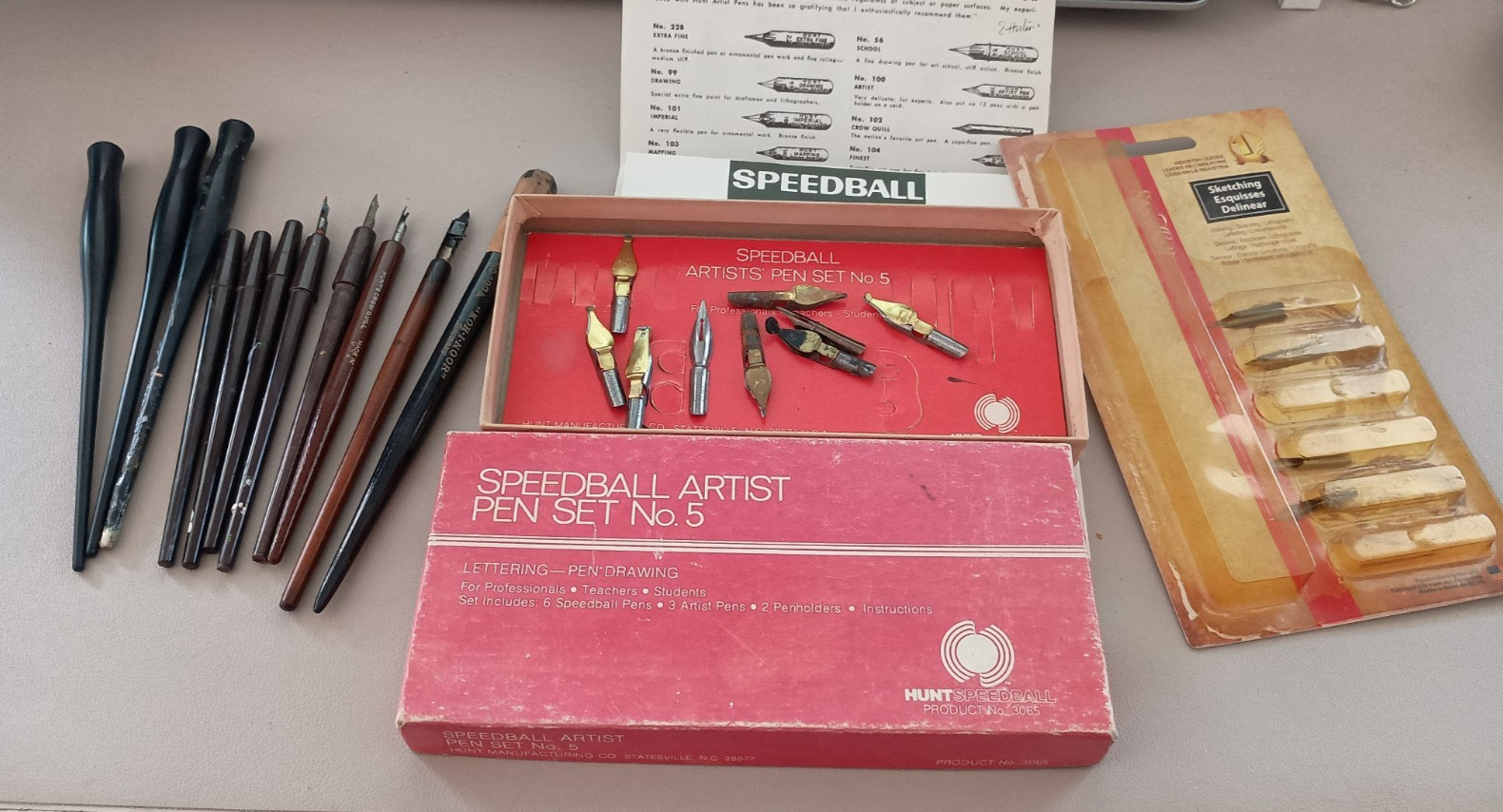 Vintage Hunt\'s Crow Koh-I-Nor & Unbranded Calligraphy Dip Pens & Speedball NIBs Vintage Hunt\'s Crow Koh-I-Nor & Unbranded Calligraphy Dip Pens & Speedball NIBs