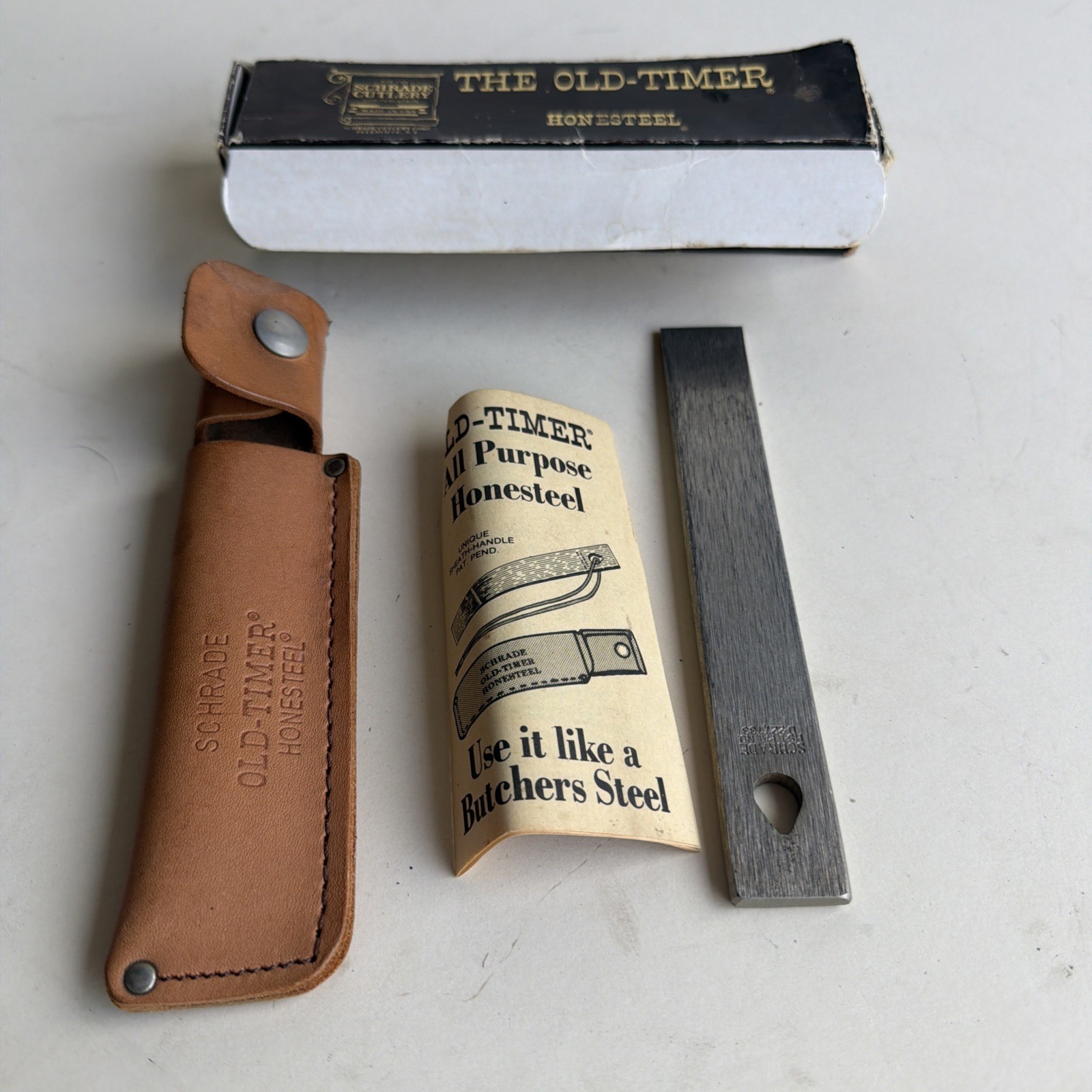 Schrade Old Timer HS1 Honesteel Knife Sharpener and Honing Steel Leather Sheath