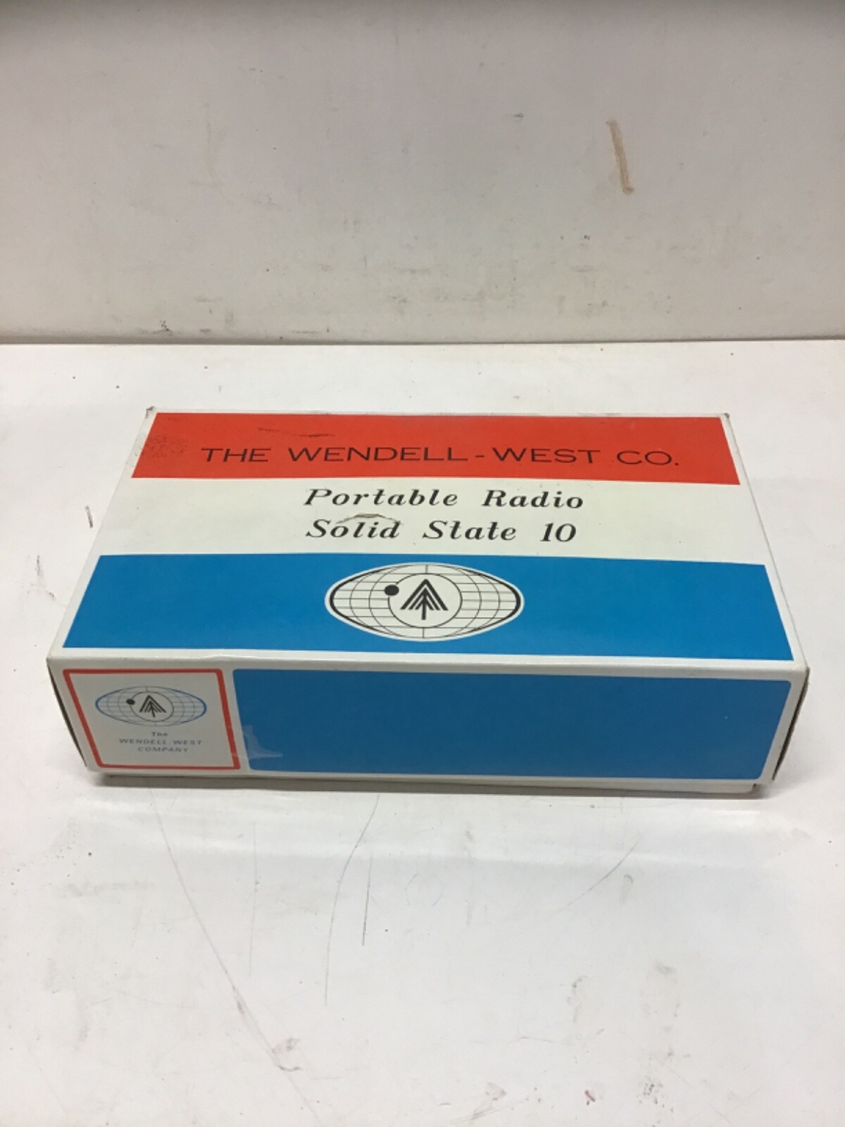 Vintage Wendell West Solid State 10 Radio Model L 2110 with Original Box Vintage Wendell West Solid State 10 Radio Model L 2110 with Original Box